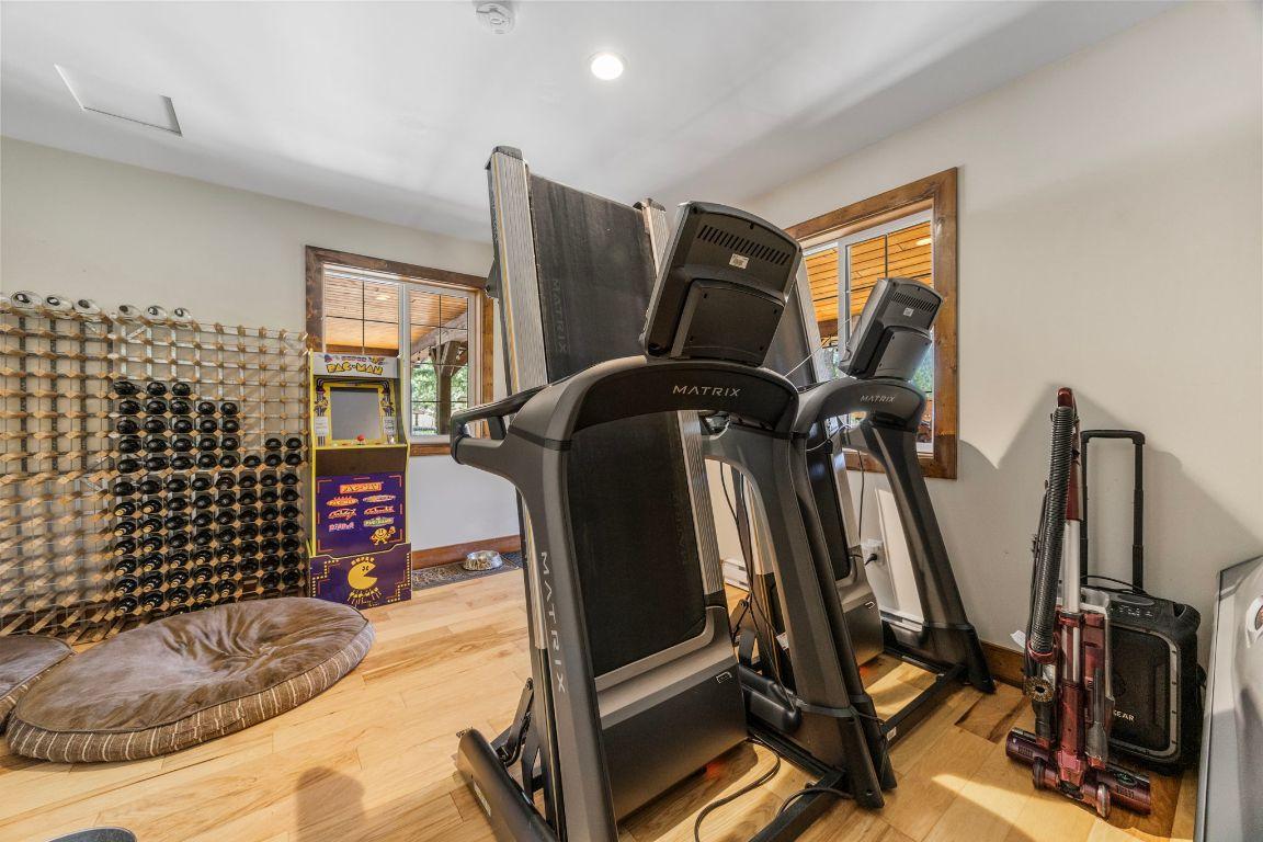 









6241


33

Highway,
Carmi,




BC
V0H 1A0

