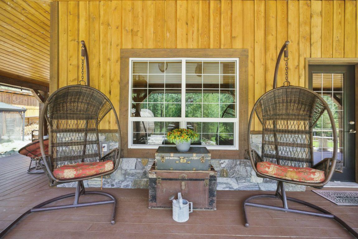 









6241


33

Highway,
Carmi,




BC
V0H 1A0

