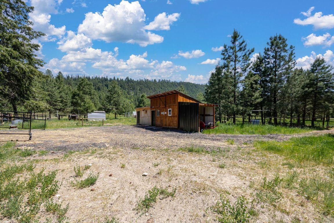 









6241


33

Highway,
Carmi,




BC
V0H 1A0

