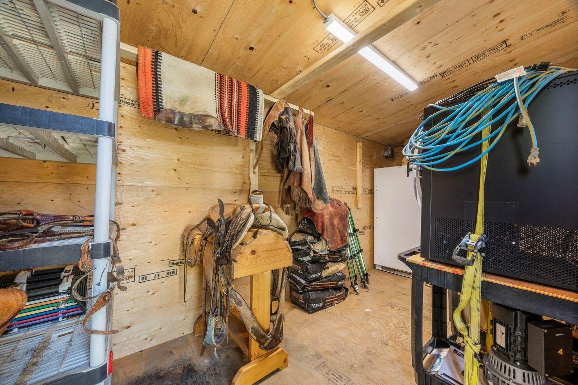 









6241


33

Highway,
Carmi,




BC
V0H 1A0

