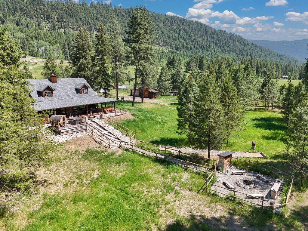 









6241


33

Highway,
Carmi,




BC
V0H 1A0

