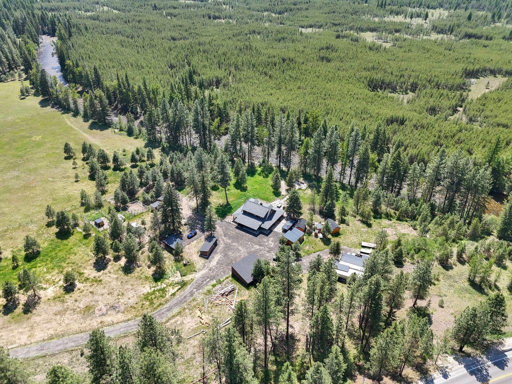 









6241


33

Highway,
Carmi,




BC
V0H 1A0

