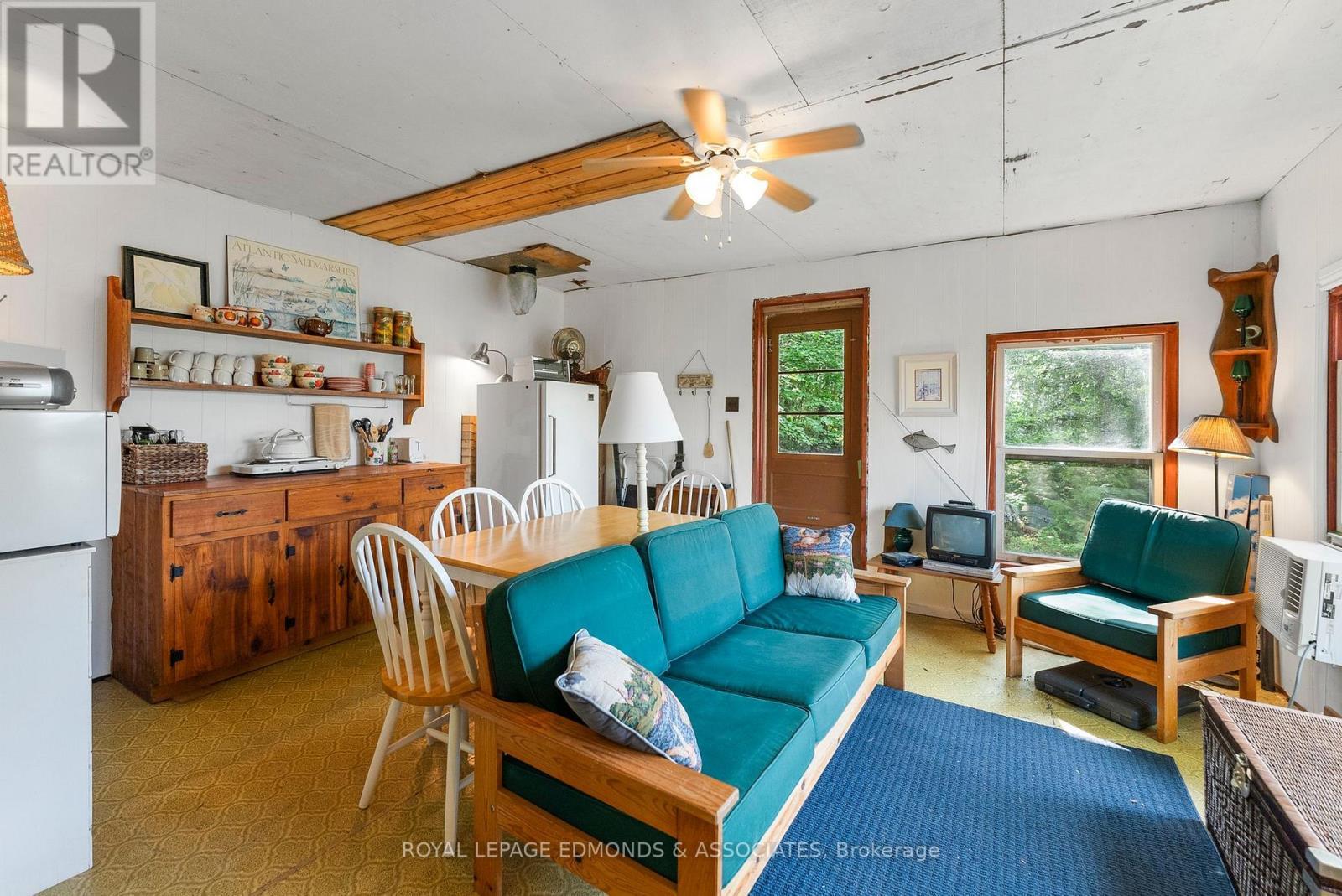 












0 LAKE CLEAR ROAD

,
Bonnechere Valley,




Ontario
K0J1T0


