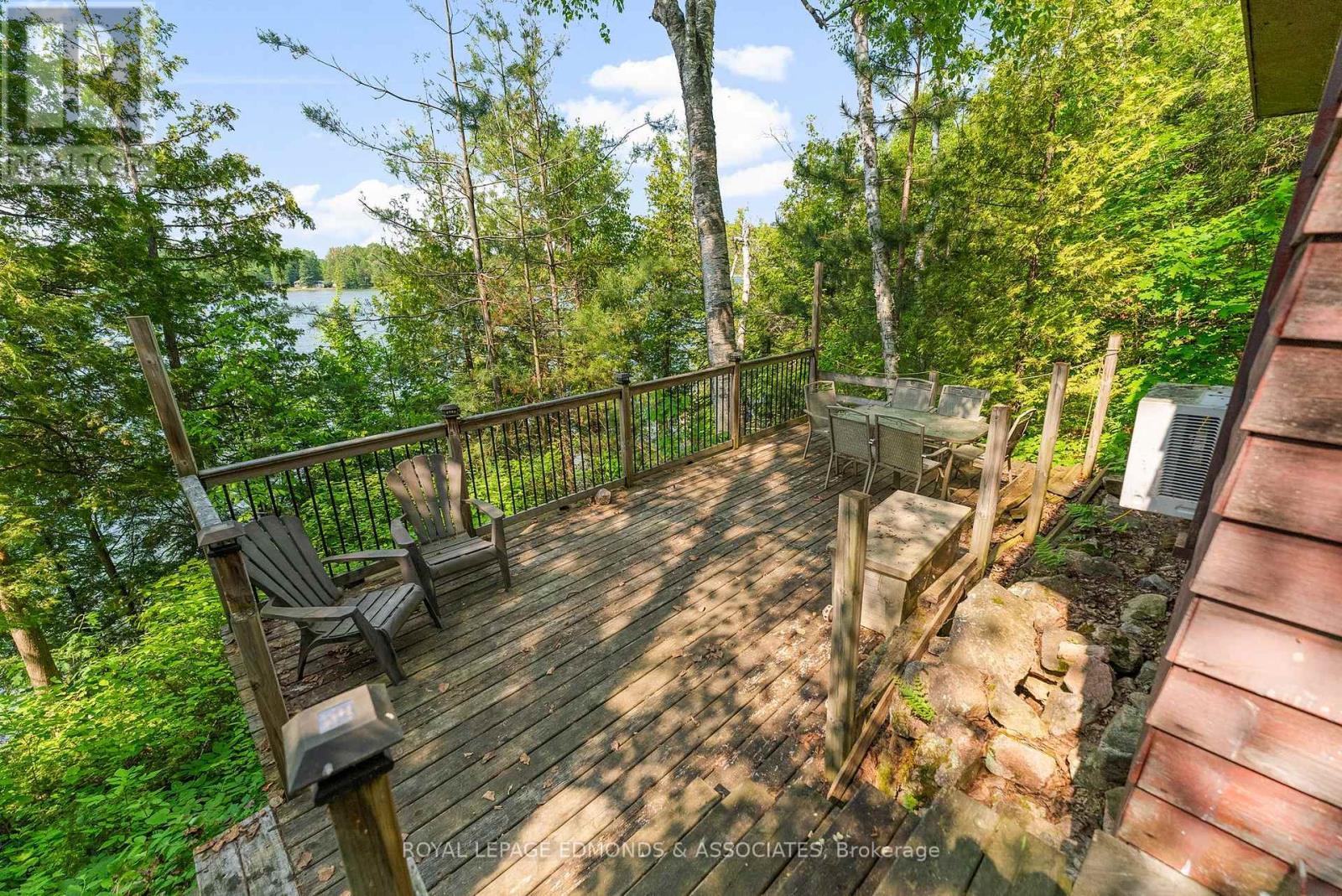 












0 LAKE CLEAR ROAD

,
Bonnechere Valley,




Ontario
K0J1T0

