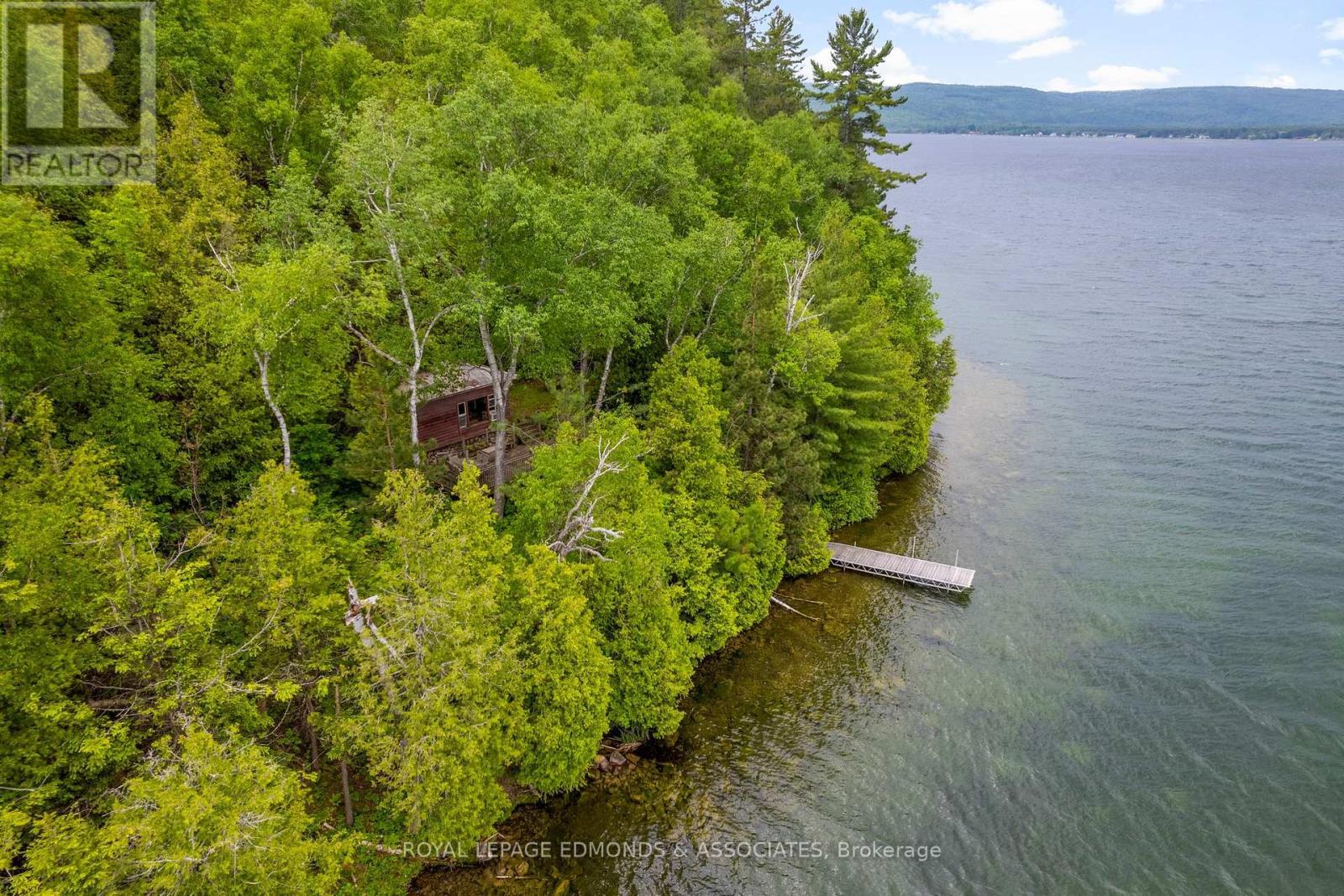 












0 LAKE CLEAR ROAD

,
Bonnechere Valley,




Ontario
K0J1T0

