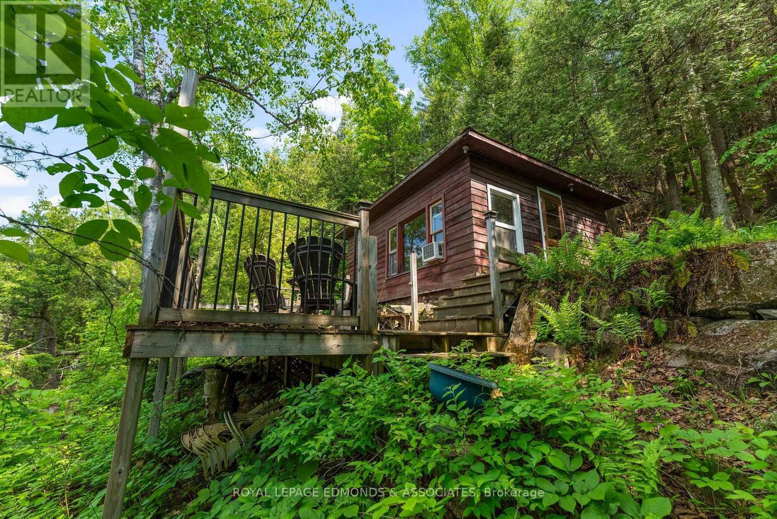 












0 LAKE CLEAR ROAD

,
Bonnechere Valley,




Ontario
K0J1T0


