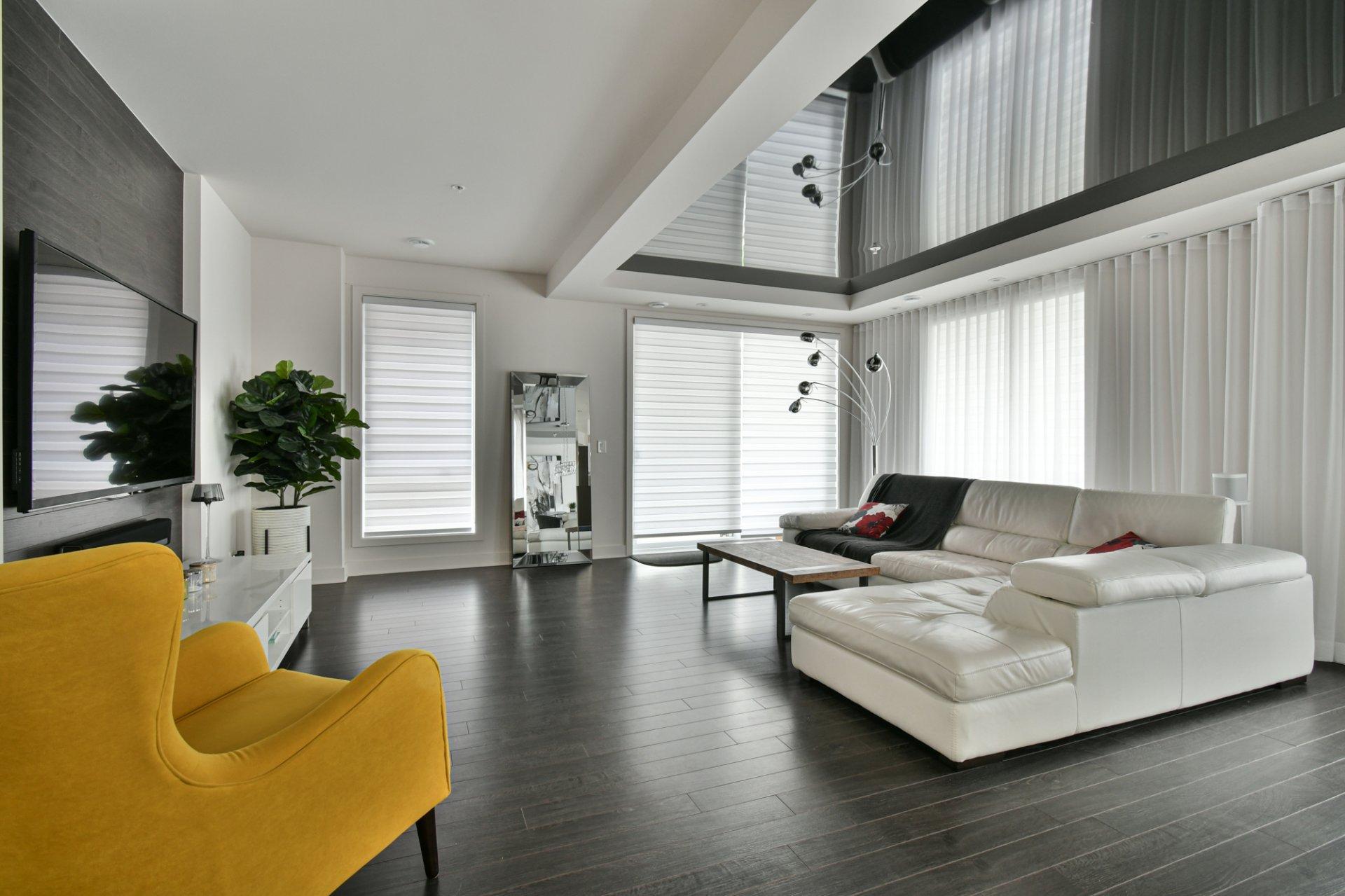 









11980


Rue d'Amboise 

, 104,
Mirabel,




QC
J7J0S8


