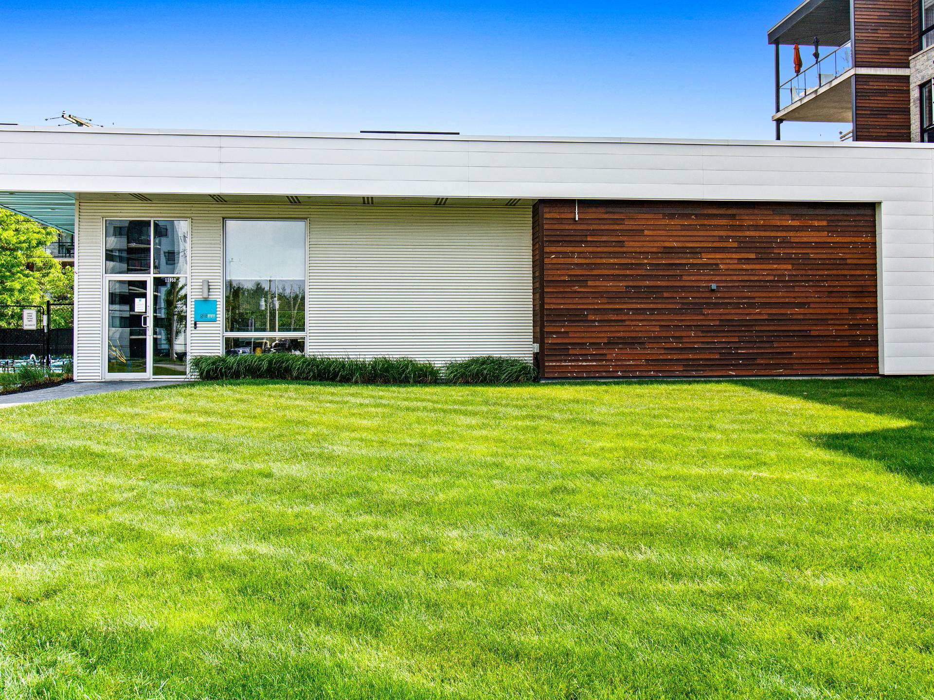 









11980


Rue d'Amboise 

, 104,
Mirabel,




QC
J7J0S8

