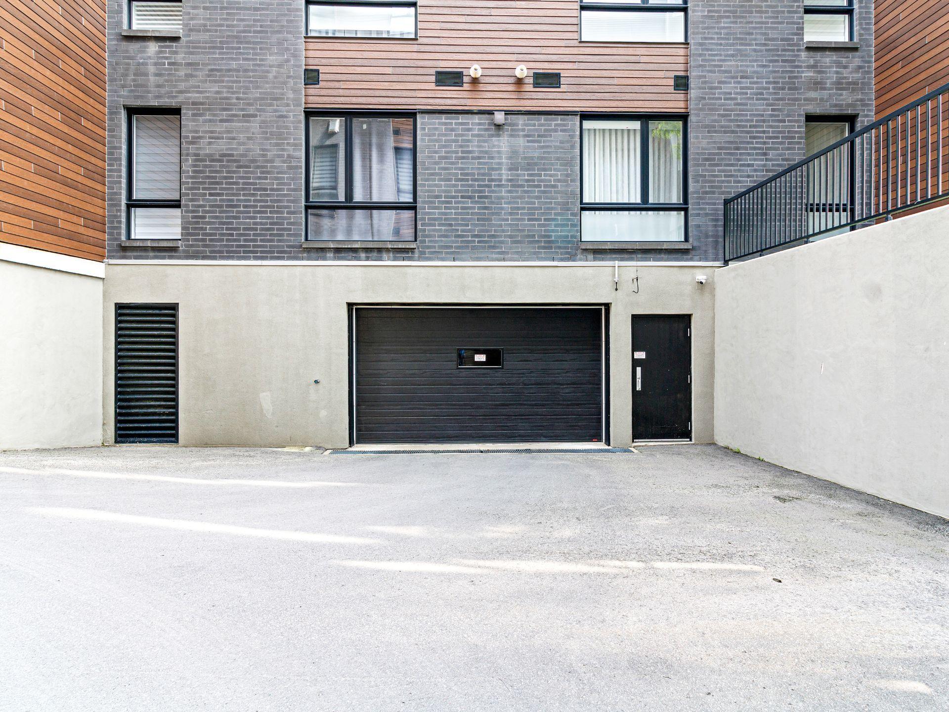 









11980


Rue d'Amboise 

, 104,
Mirabel,




QC
J7J0S8

