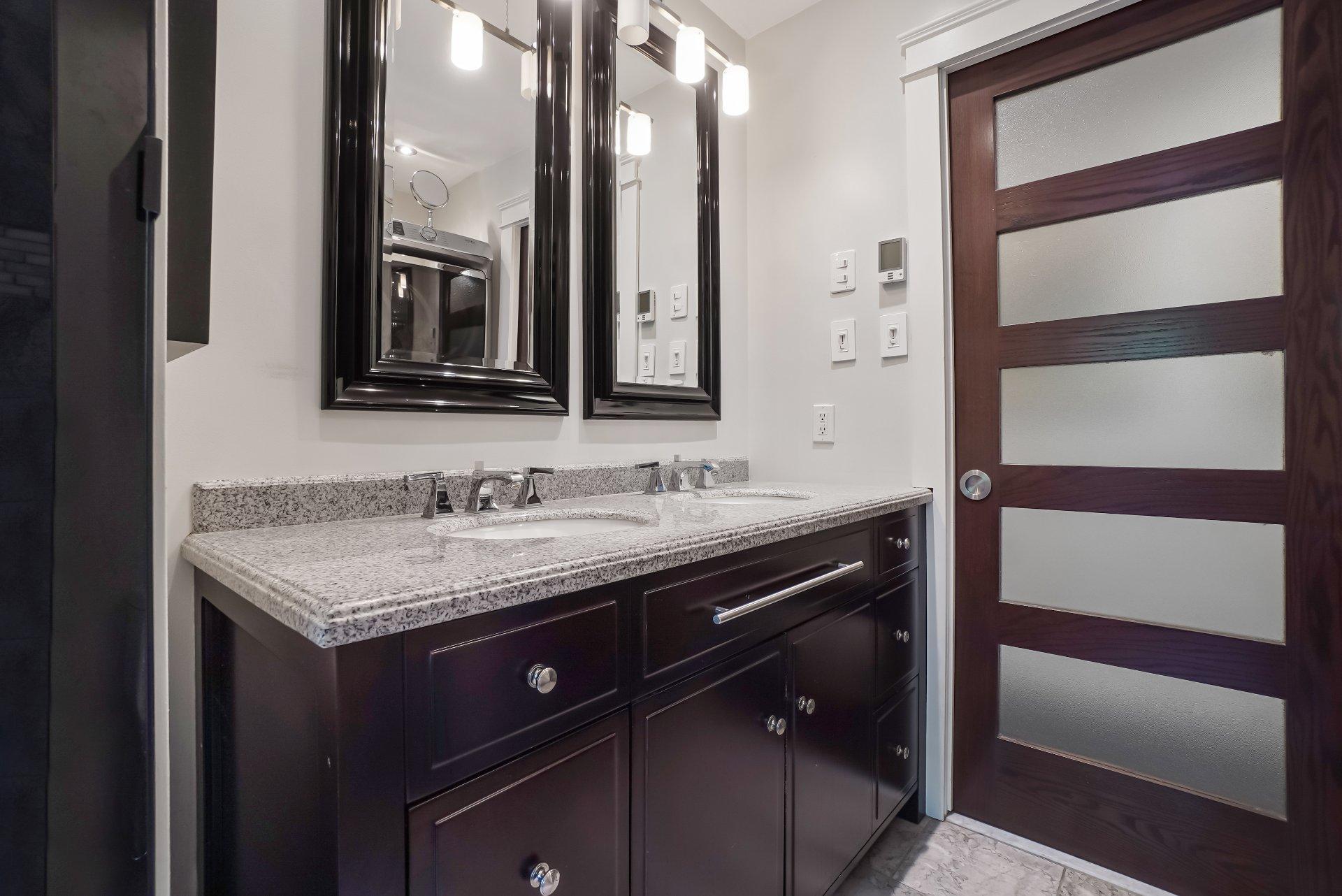 









2605


Rue du Ruisseau

,
Saint-Lazare,




QC
J7T2K7


