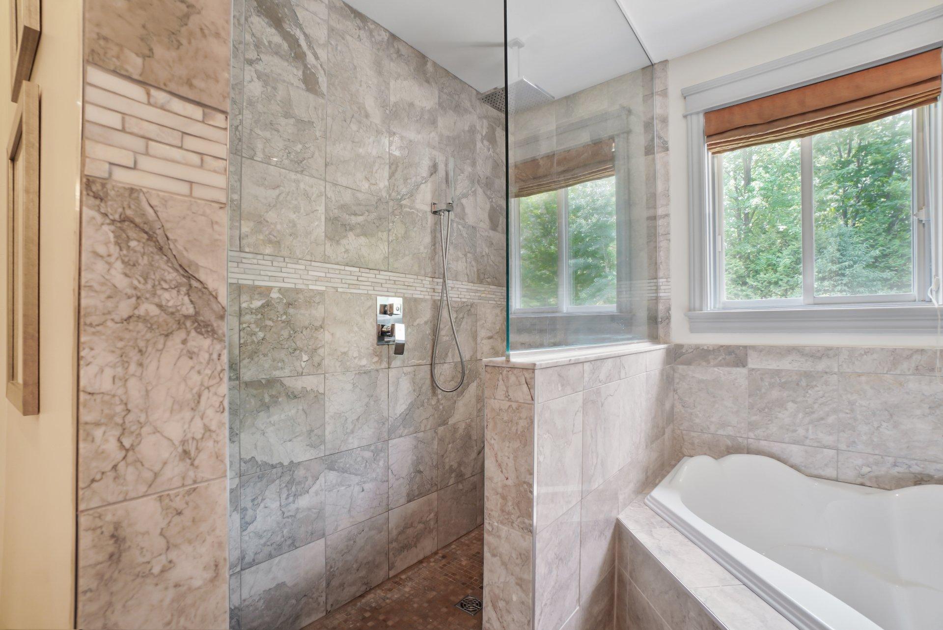 









2605


Rue du Ruisseau

,
Saint-Lazare,




QC
J7T2K7

