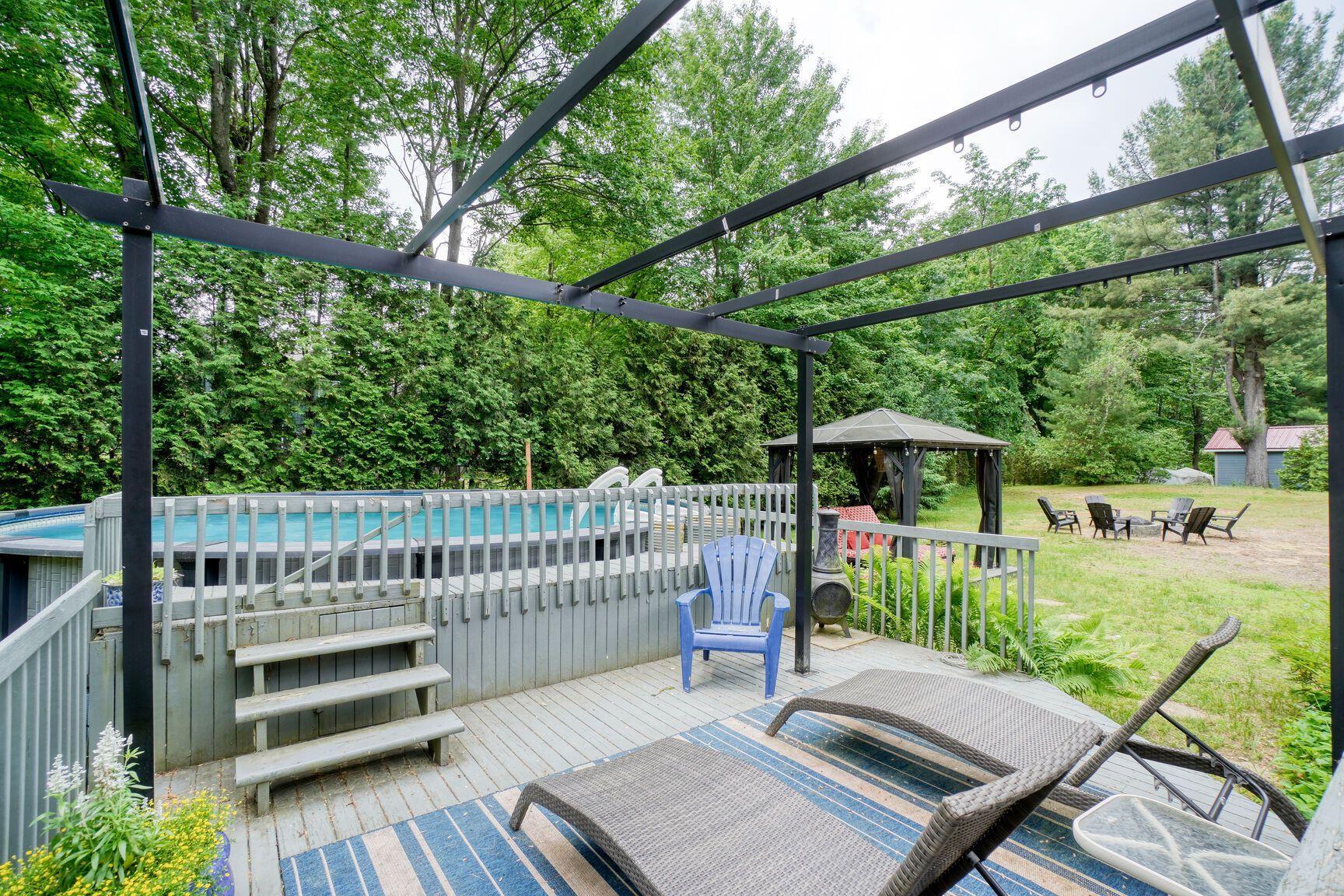 









2605


Rue du Ruisseau

,
Saint-Lazare,




QC
J7T2K7


