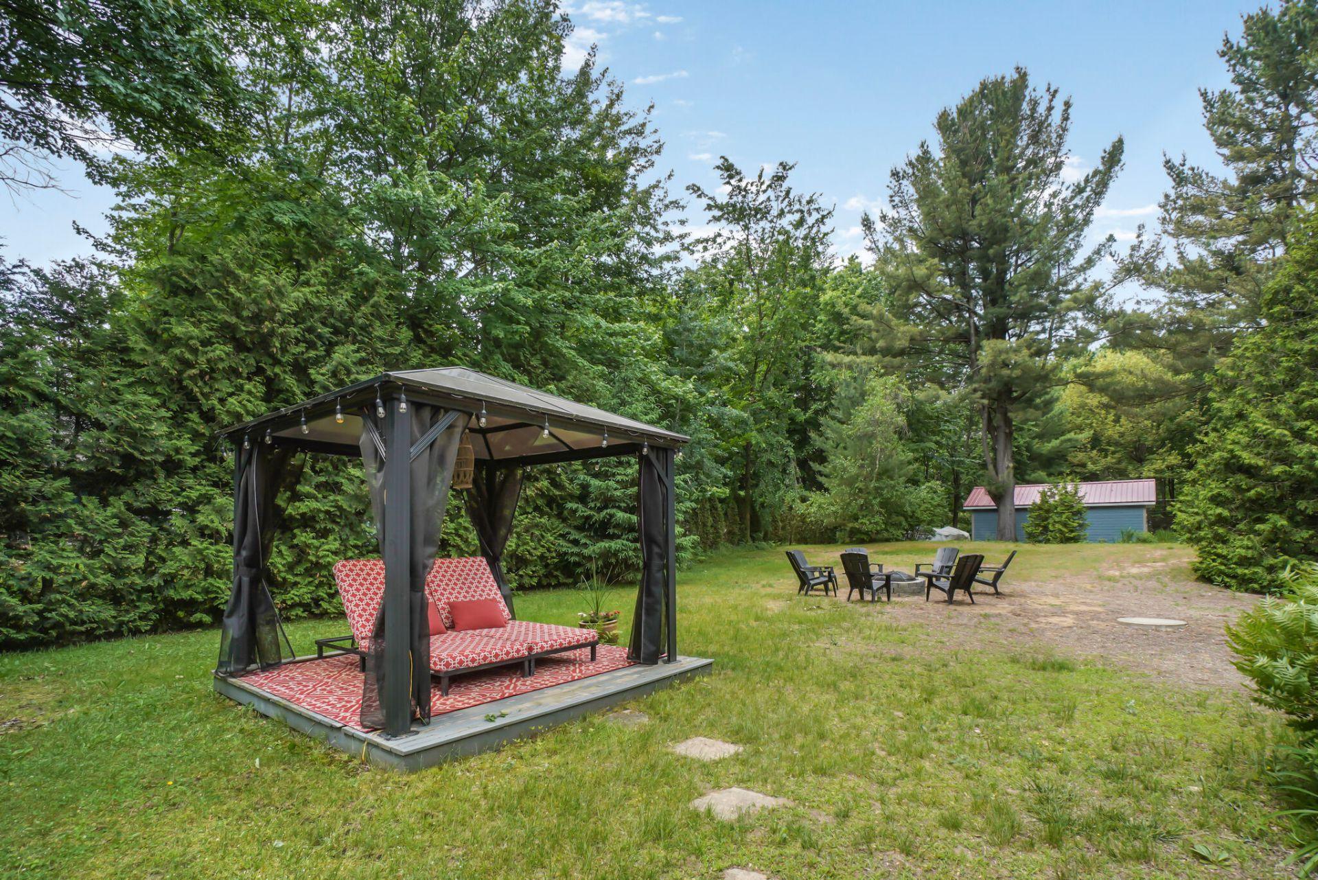 









2605


Rue du Ruisseau

,
Saint-Lazare,




QC
J7T2K7

