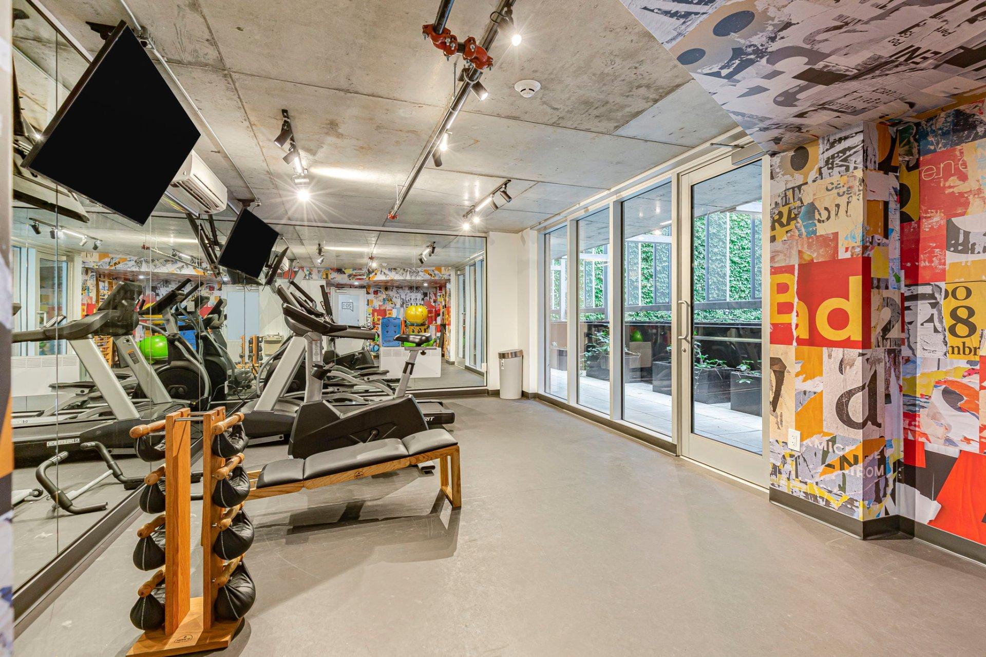 









1406


Rue Ste-Élisabeth

, 303,
Montréal (Ville-Marie),




QC
H2X0E7

