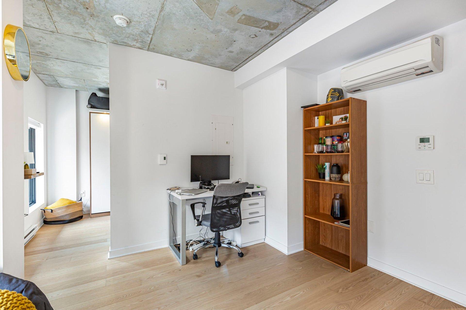 









1406


Rue Ste-Élisabeth

, 303,
Montréal (Ville-Marie),




QC
H2X0E7

