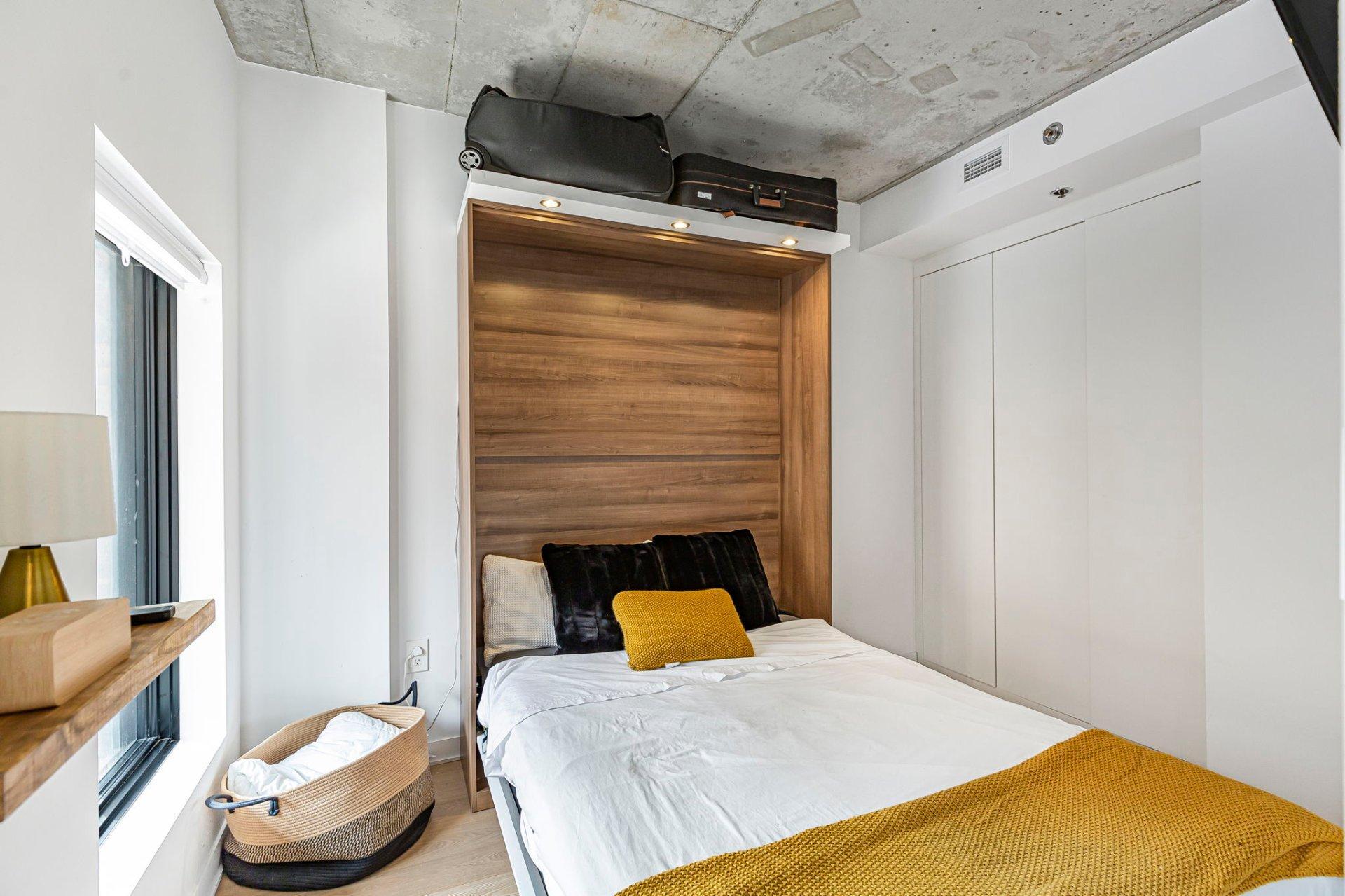









1406


Rue Ste-Élisabeth

, 303,
Montréal (Ville-Marie),




QC
H2X0E7

