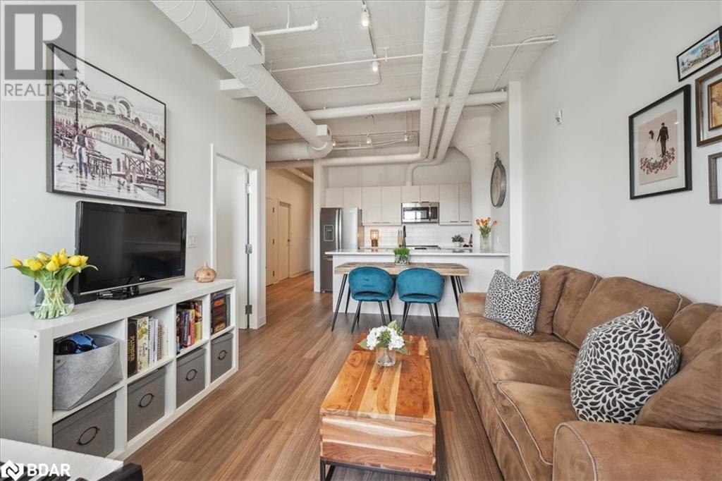 












120 HURON Street Unit# 321

,
Guelph,




Ontario
N1E0T8

