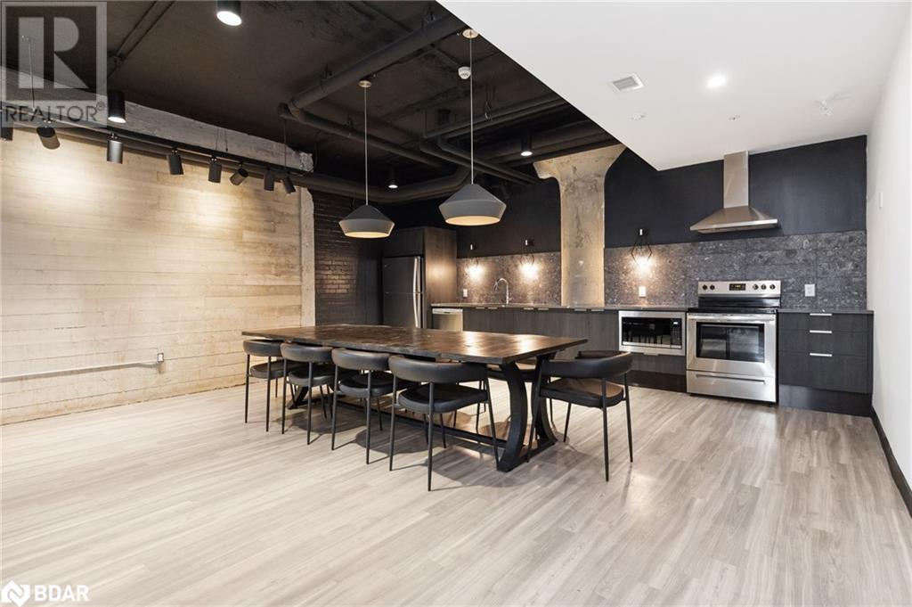 












120 HURON Street Unit# 321

,
Guelph,




Ontario
N1E0T8

