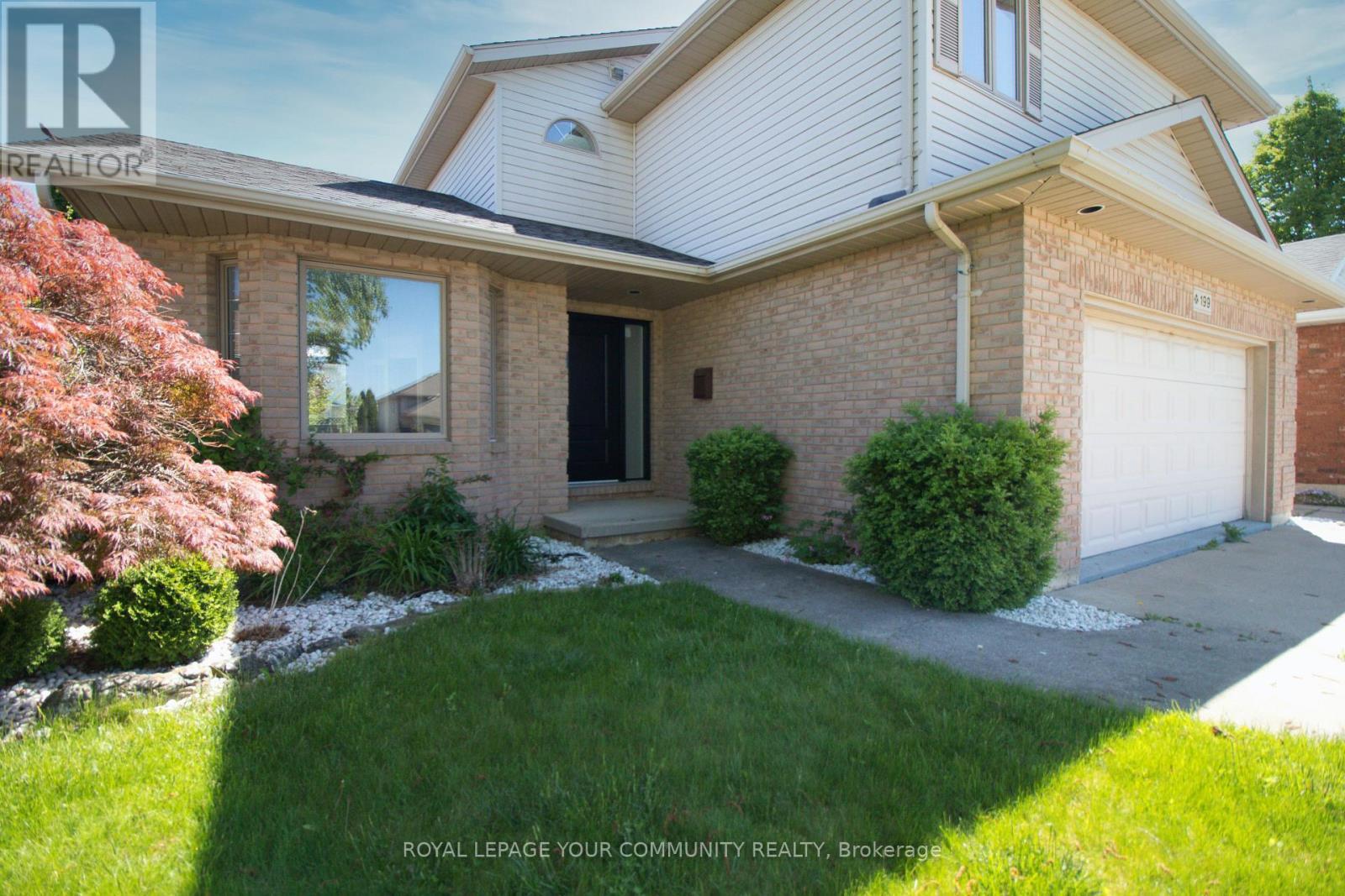 












199 GARDEN PATH

,
Chatham-Kent,




Ontario
N7L5M2

