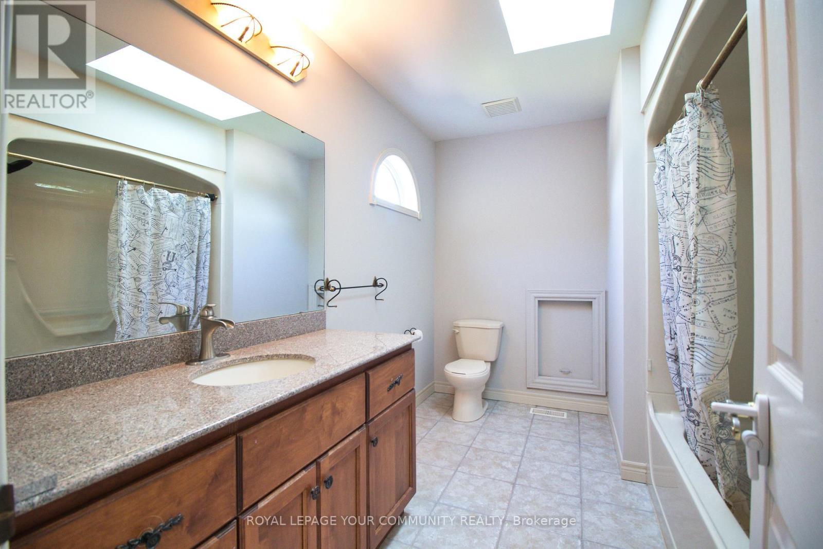 












199 GARDEN PATH

,
Chatham-Kent,




Ontario
N7L5M2

