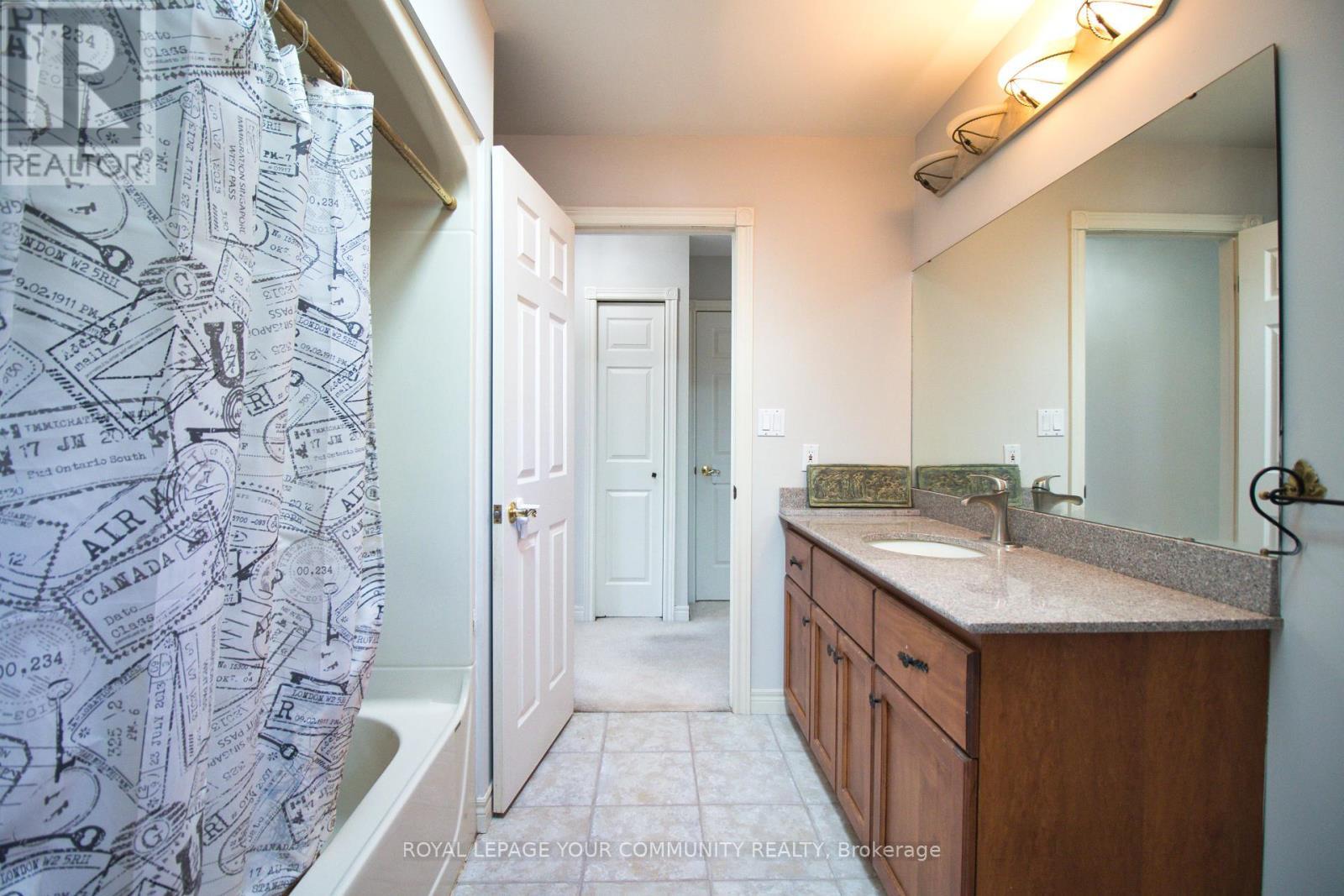 












199 GARDEN PATH

,
Chatham-Kent,




Ontario
N7L5M2


