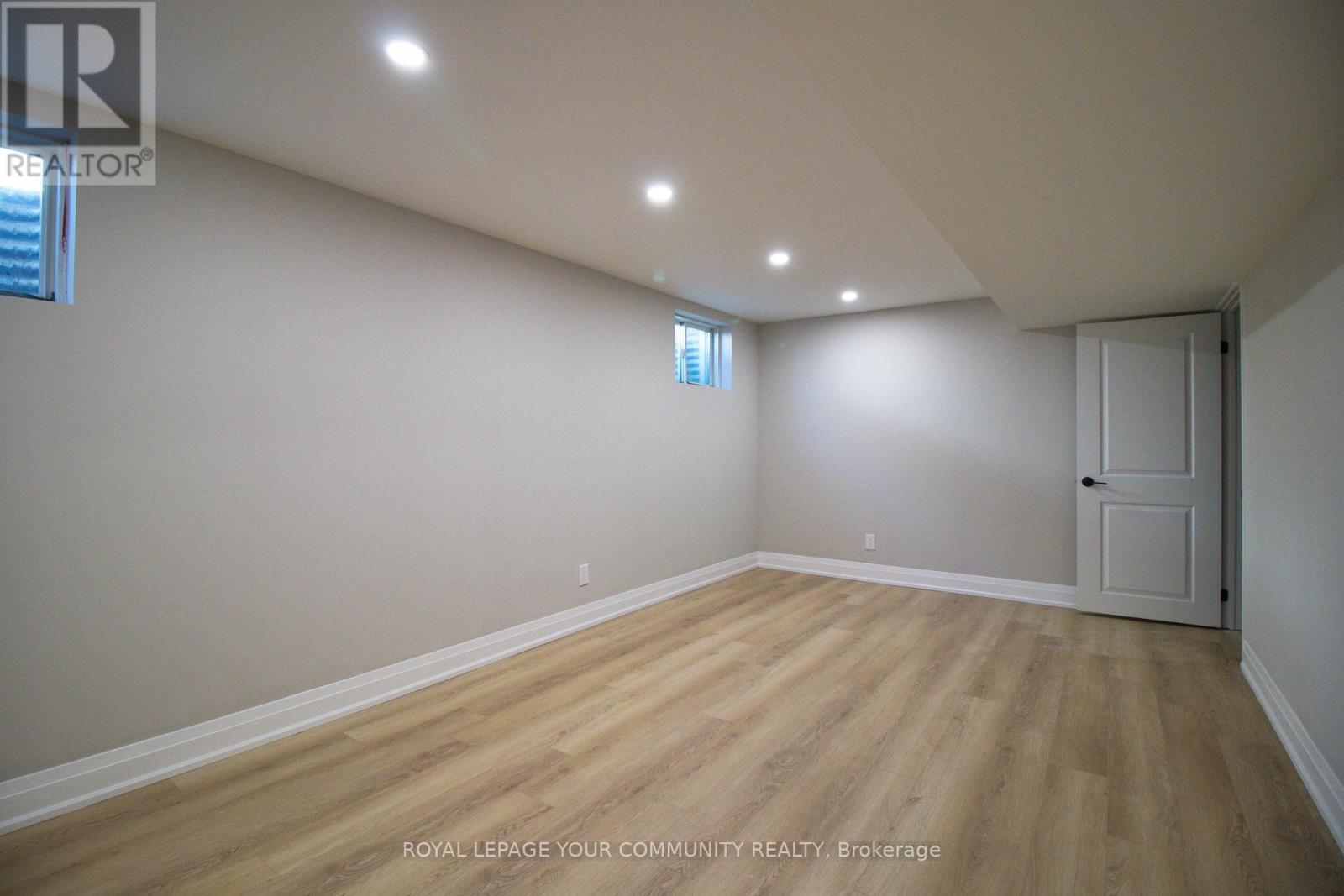 












199 GARDEN PATH

,
Chatham-Kent,




Ontario
N7L5M2

