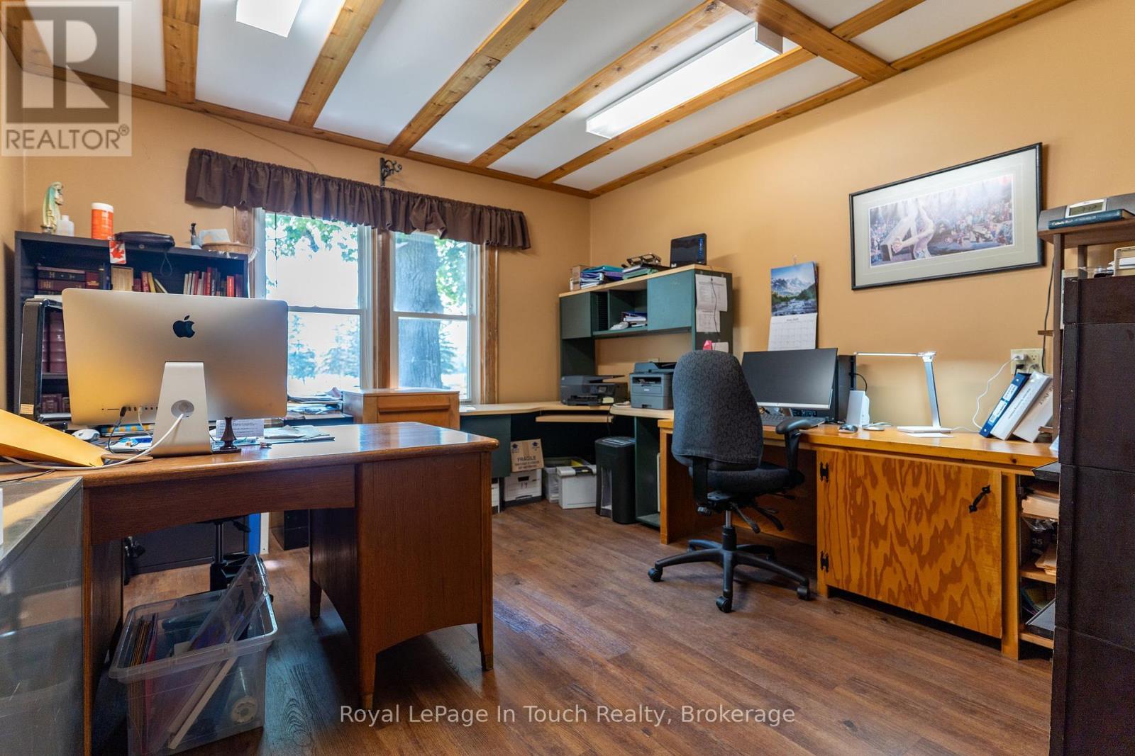 












2596 HONEY HARBOUR ROAD

,
Georgian Bay (Baxter),




Ontario
P0E1E0

