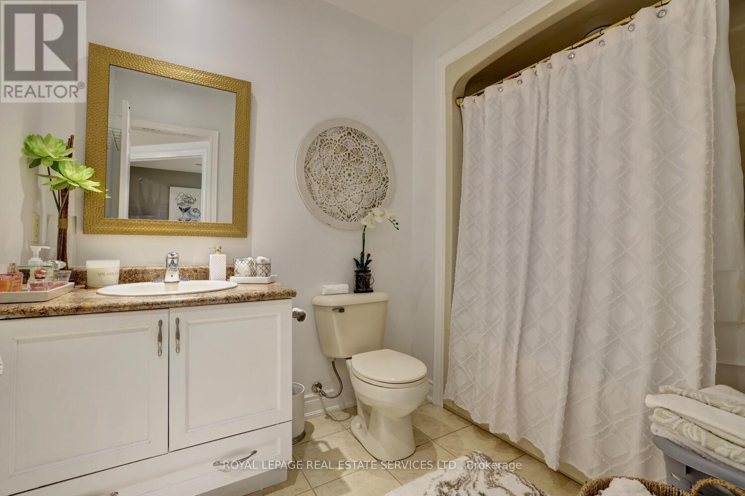 












30 SEACOVE COURT

,
Hamilton,




Ontario
L8E0B3

