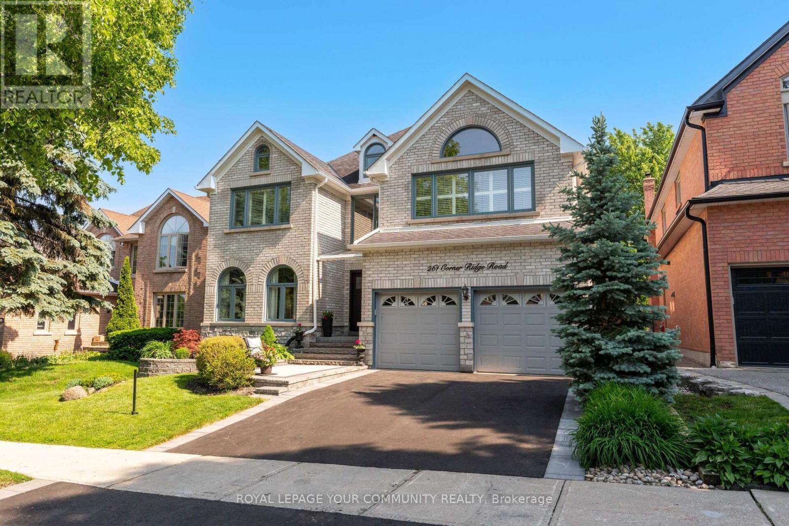












261 CORNER RIDGE ROAD

,
Aurora,




Ontario
L4G6L6


