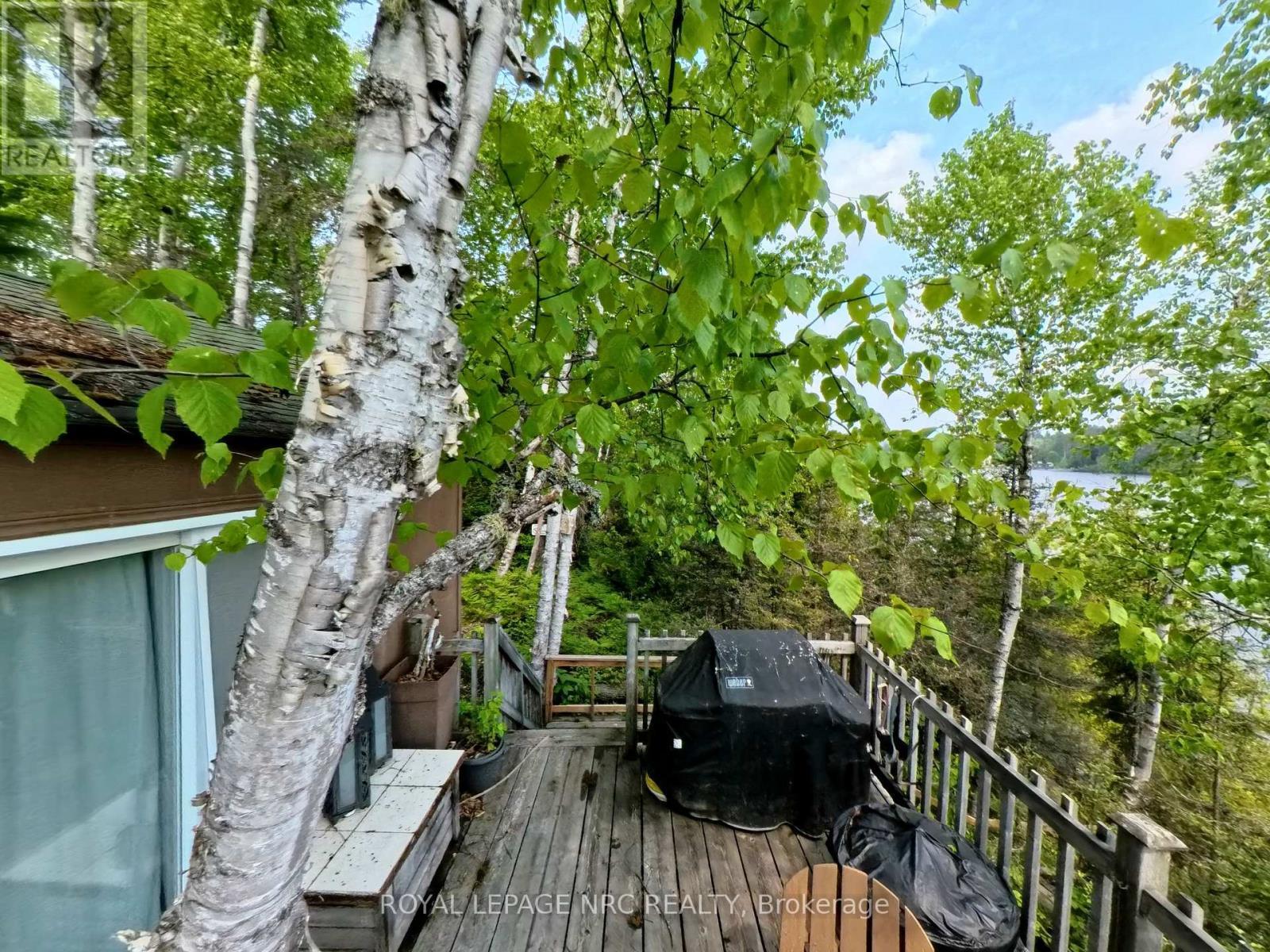 












68 LAKE TEMAGAMI 30 ISLAND

,
Temagami,




Ontario
P0H2H0


