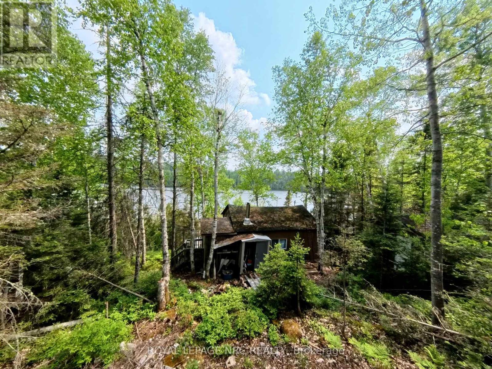 












68 LAKE TEMAGAMI 30 ISLAND

,
Temagami,




Ontario
P0H2H0

