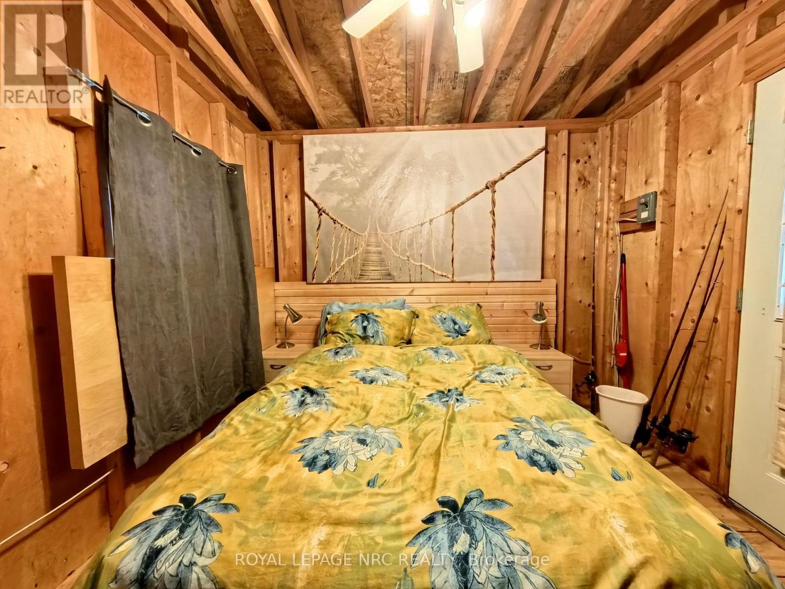 












68 LAKE TEMAGAMI 30 ISLAND

,
Temagami,




Ontario
P0H2H0

