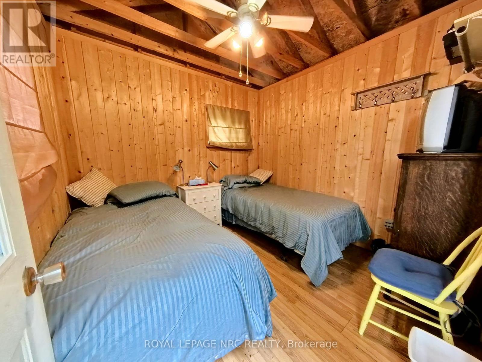 












68 LAKE TEMAGAMI 30 ISLAND

,
Temagami,




Ontario
P0H2H0

