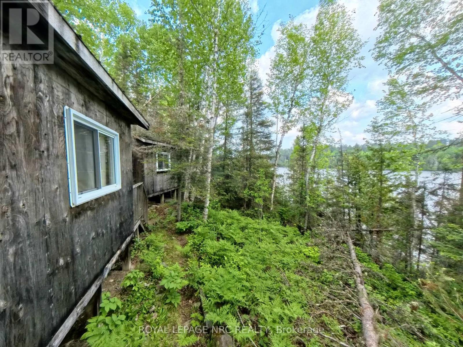 












68 LAKE TEMAGAMI 30 ISLAND

,
Temagami,




Ontario
P0H2H0

