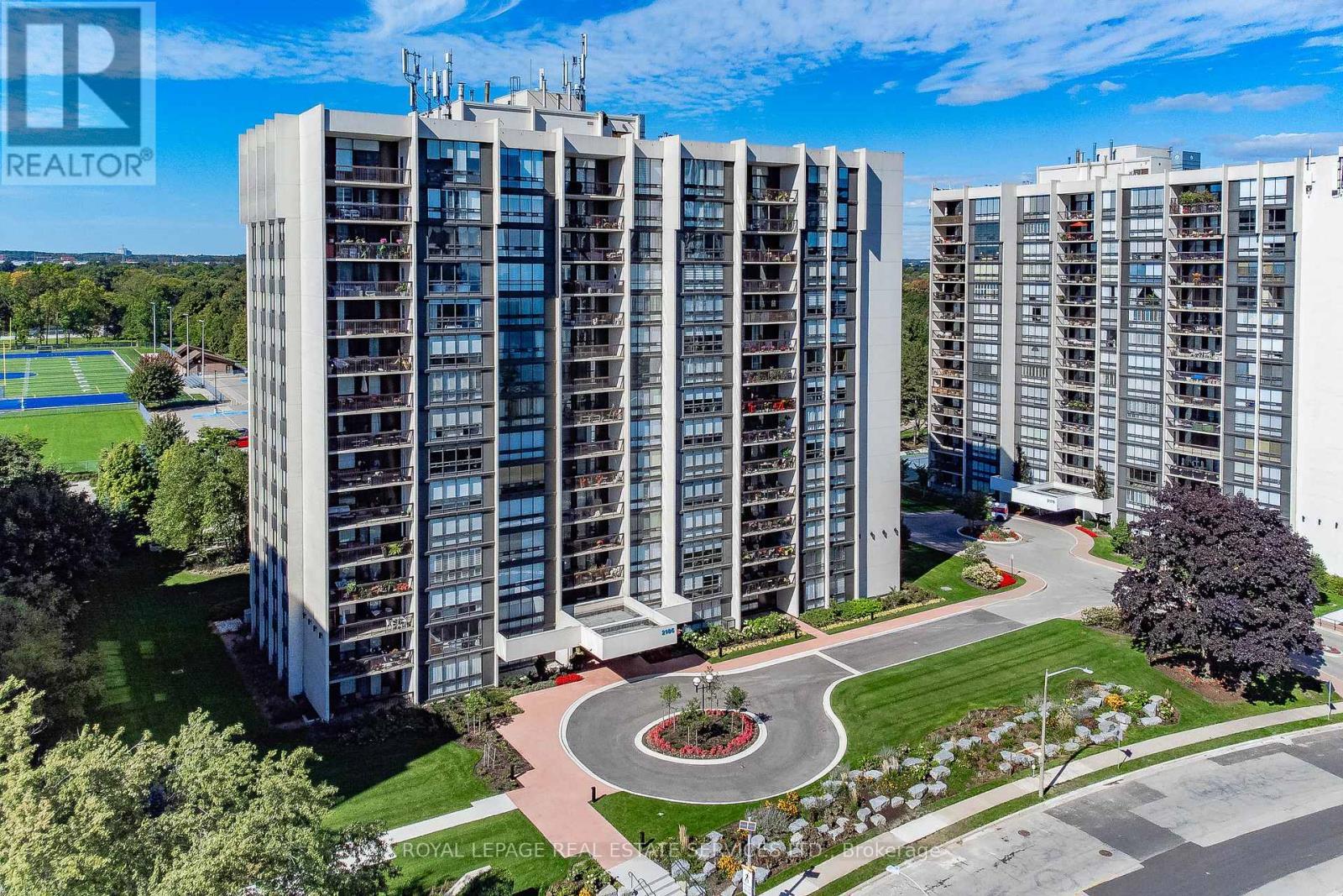 












1407 - 2185 MARINE DRIVE

,
Oakville,




Ontario
L6L5L6

