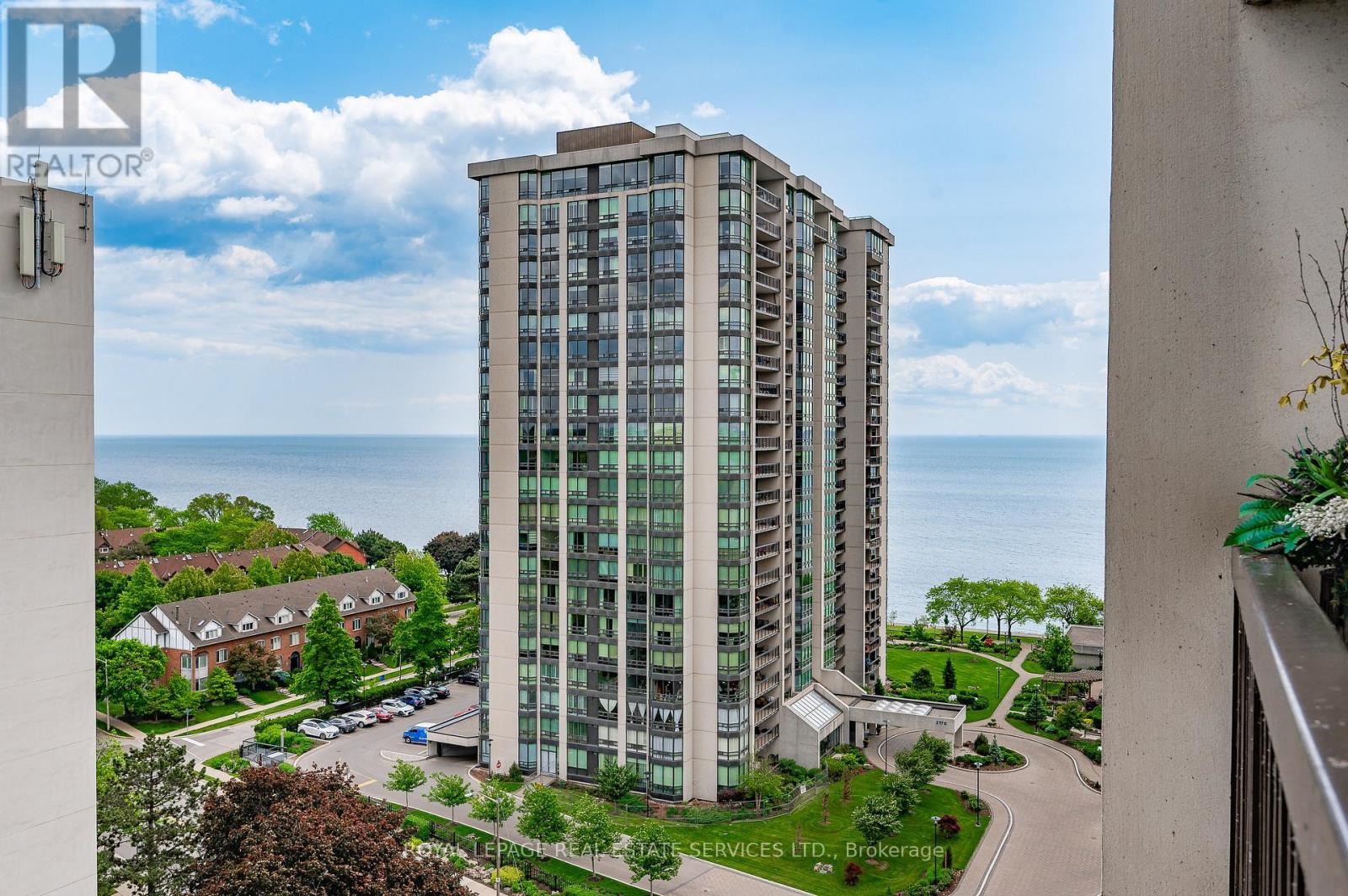 












1407 - 2185 MARINE DRIVE

,
Oakville,




Ontario
L6L5L6

