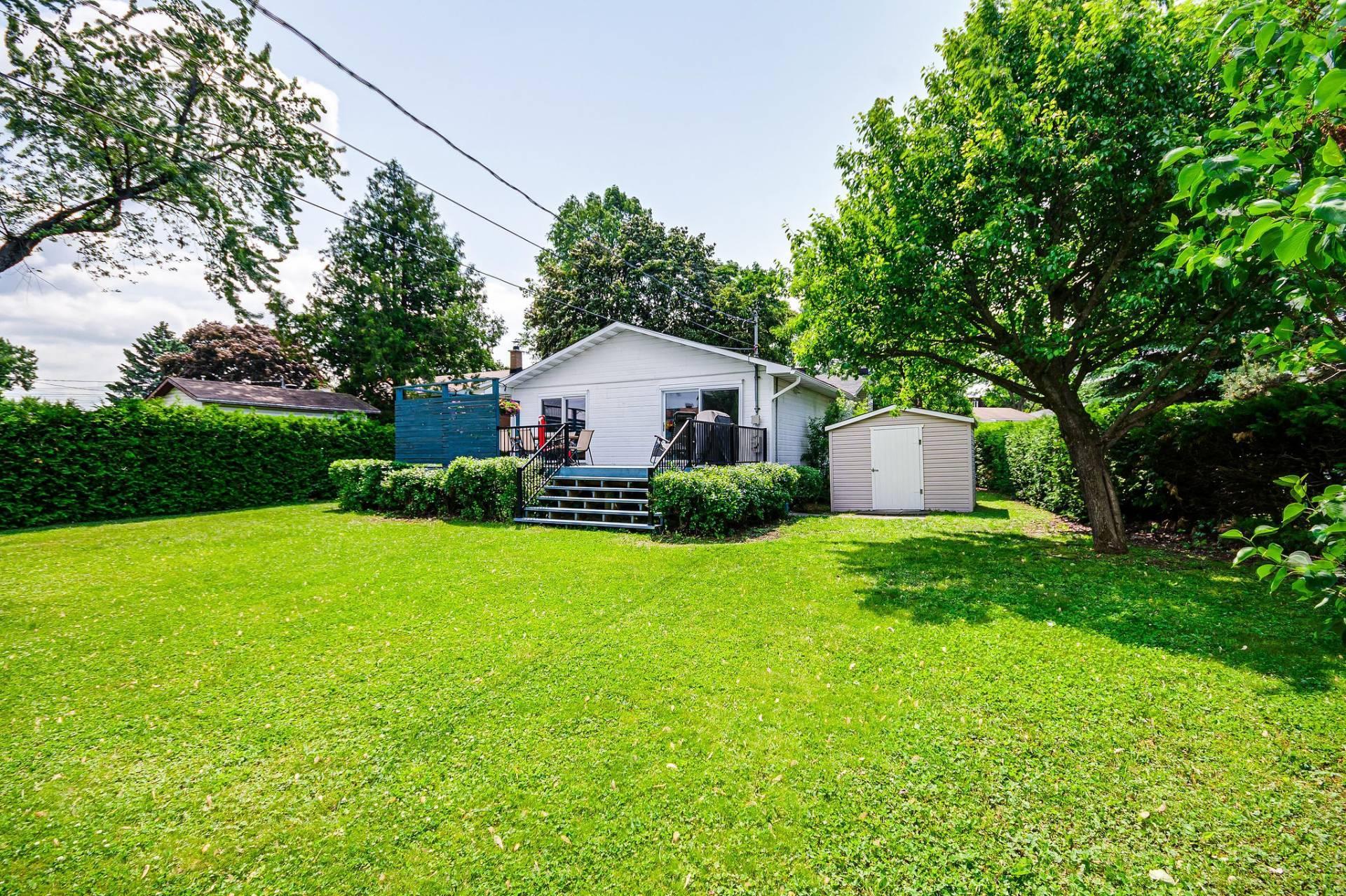 









105


Rue Cholette

,
Gatineau (Hull),




QC
J8Y6L7

