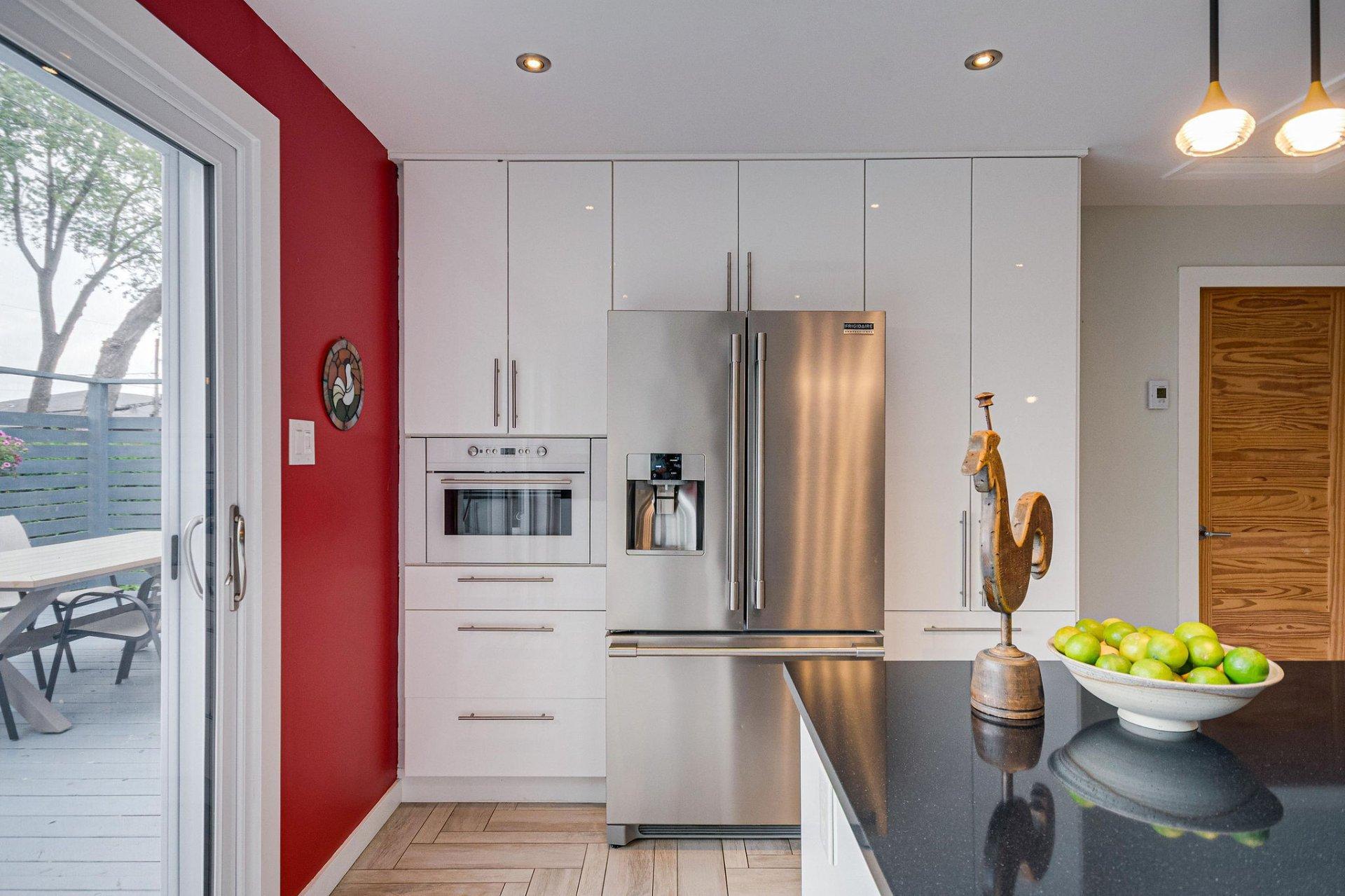









105


Rue Cholette

,
Gatineau (Hull),




QC
J8Y6L7

