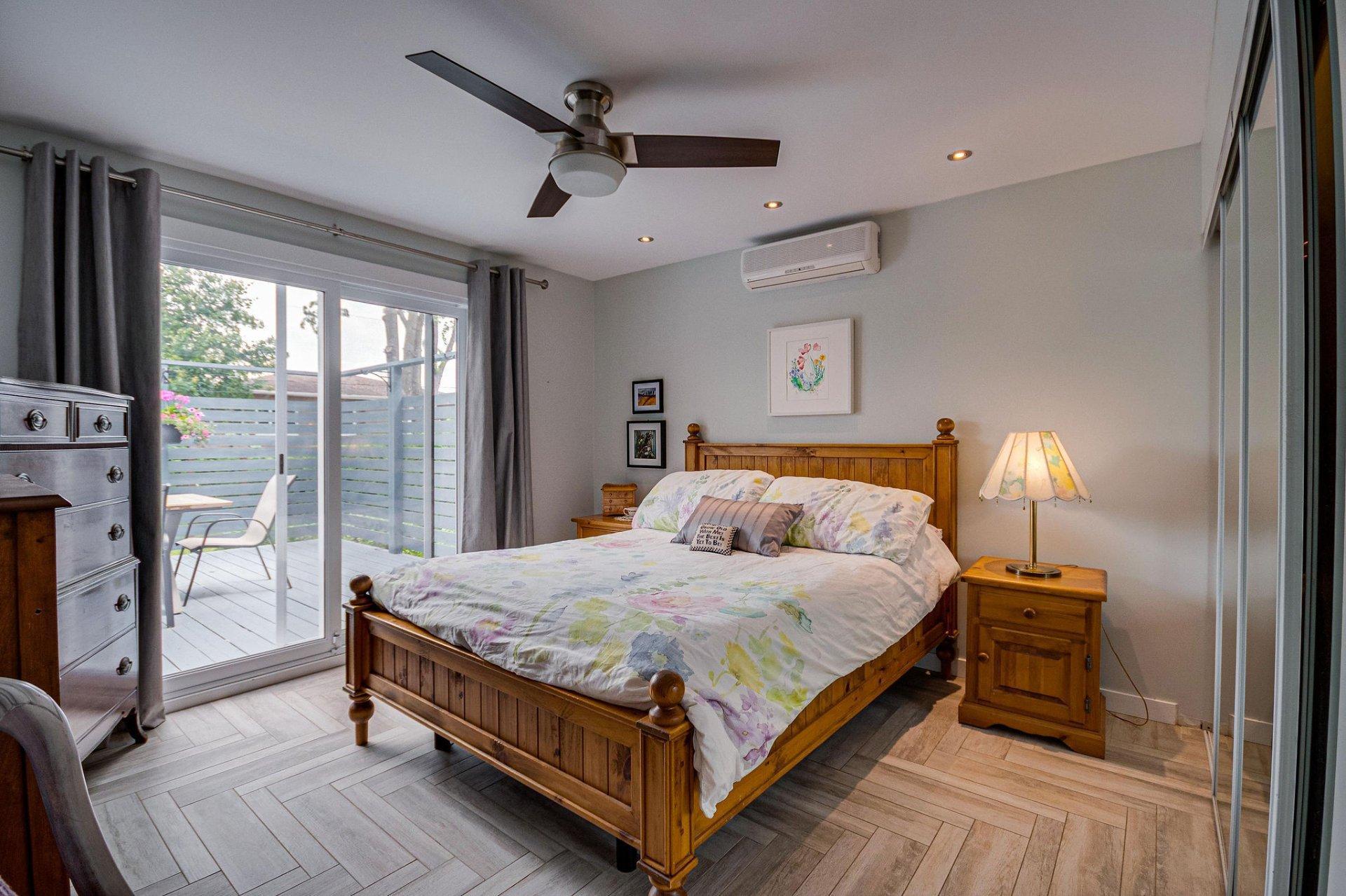 









105


Rue Cholette

,
Gatineau (Hull),




QC
J8Y6L7


