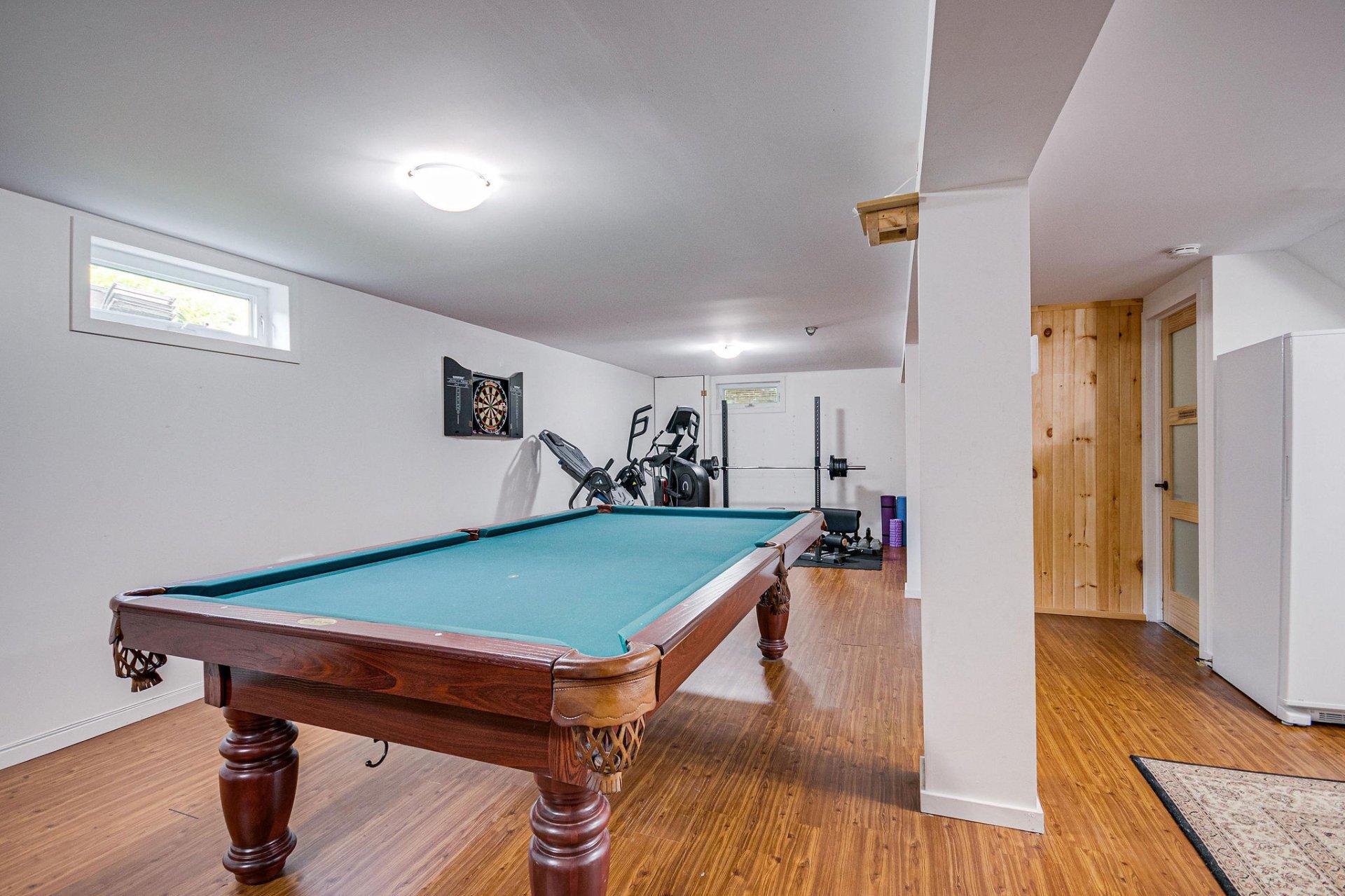 









105


Rue Cholette

,
Gatineau (Hull),




QC
J8Y6L7

