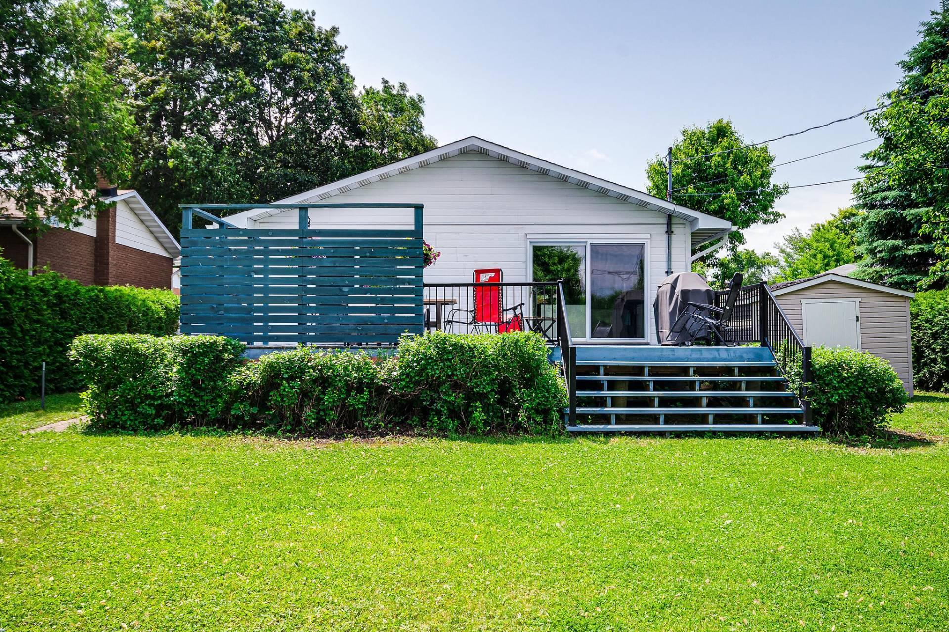 









105


Rue Cholette

,
Gatineau (Hull),




QC
J8Y6L7

