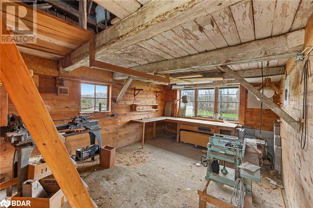 












3148 COUNTY ROAD 32 Highway

,
Seeleys Bay,




Ontario
K0H2N0

