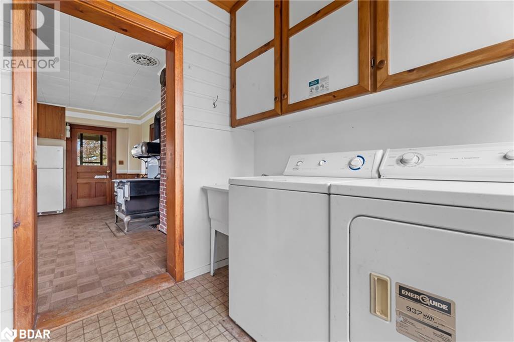 












3148 COUNTY ROAD 32 Highway

,
Seeleys Bay,




Ontario
K0H2N0


