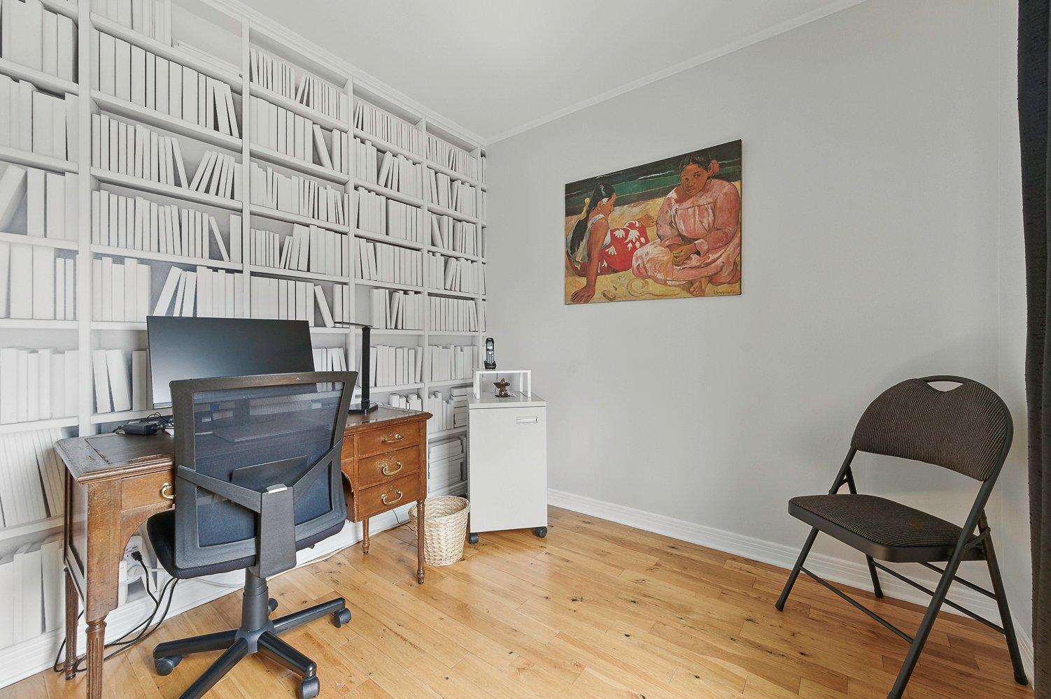









45


Rue Thibodeau

,
Sainte-Agathe-des-Monts,




QC
J9C2L8


