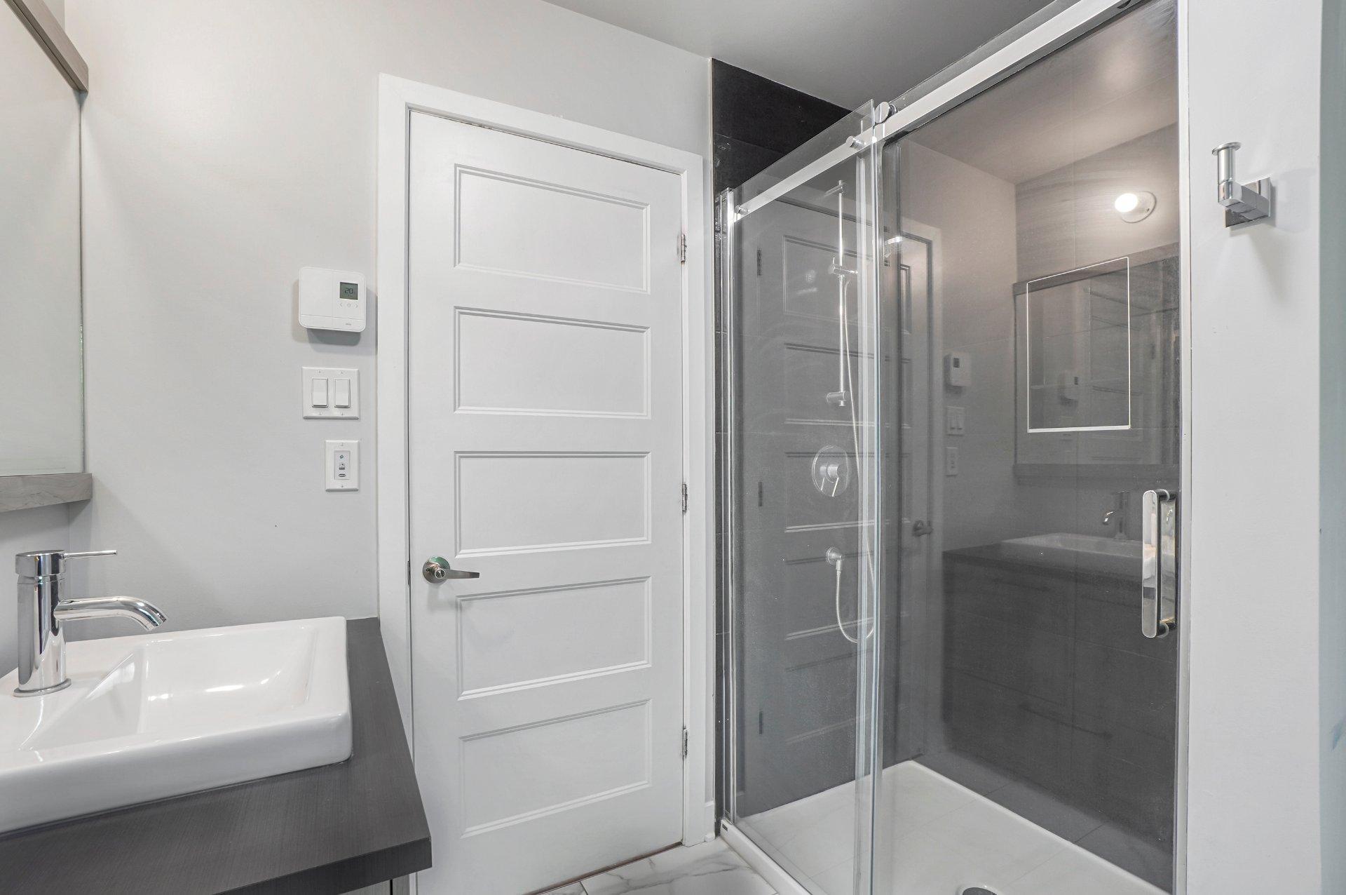 









45


Rue du Faon

,
Saint-Calixte,




QC
J0K1Z0

