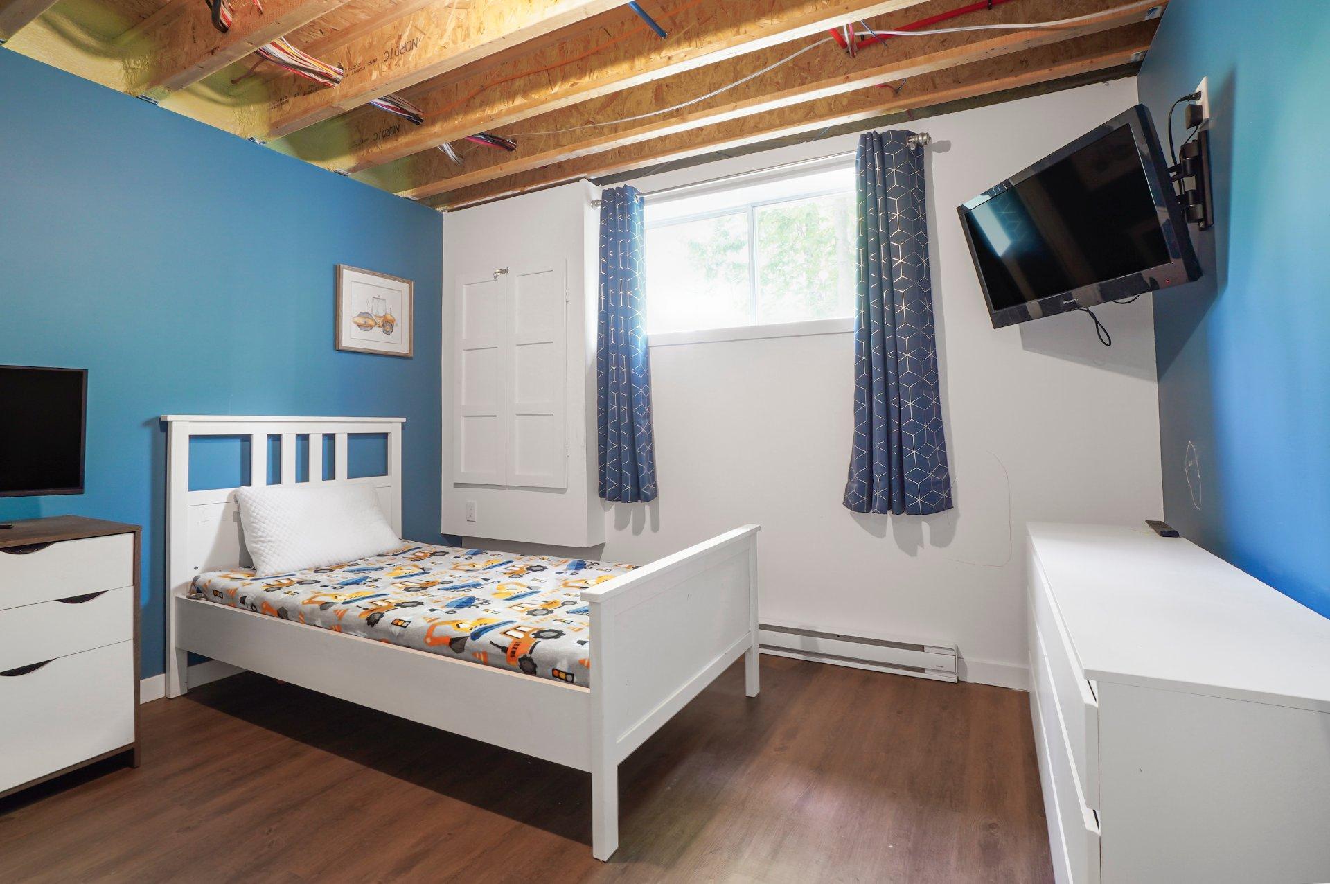 









45


Rue du Faon

,
Saint-Calixte,




QC
J0K1Z0

