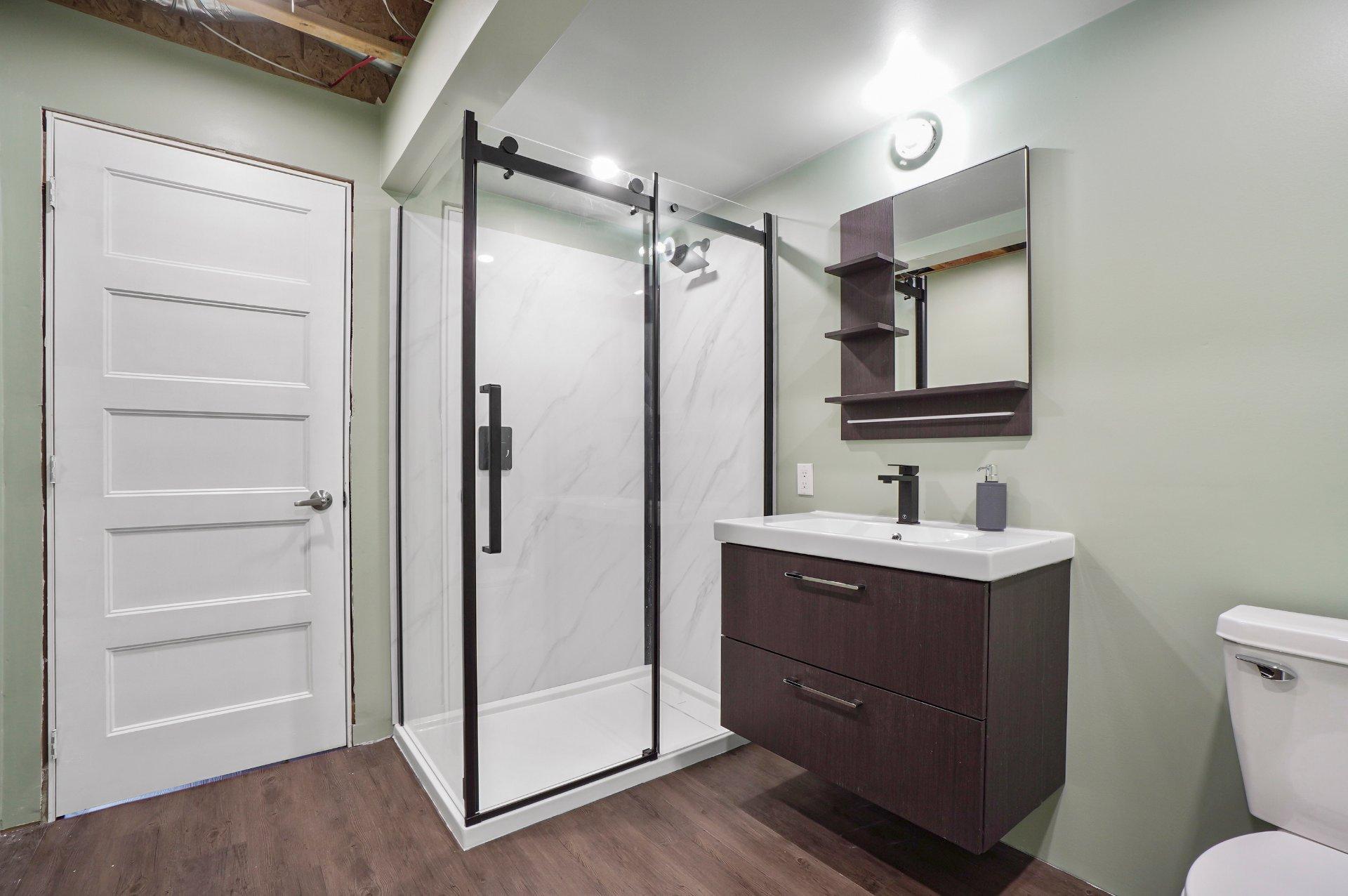 









45


Rue du Faon

,
Saint-Calixte,




QC
J0K1Z0

