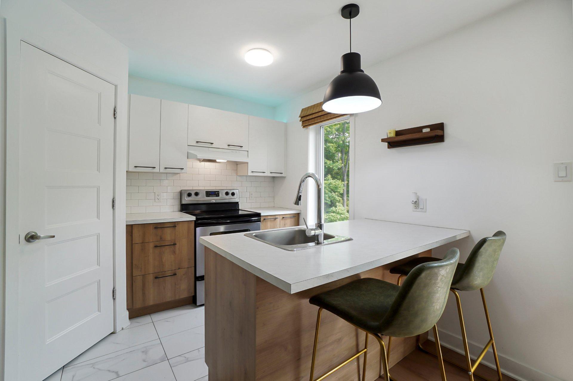 









45


Rue du Faon

,
Saint-Calixte,




QC
J0K1Z0

