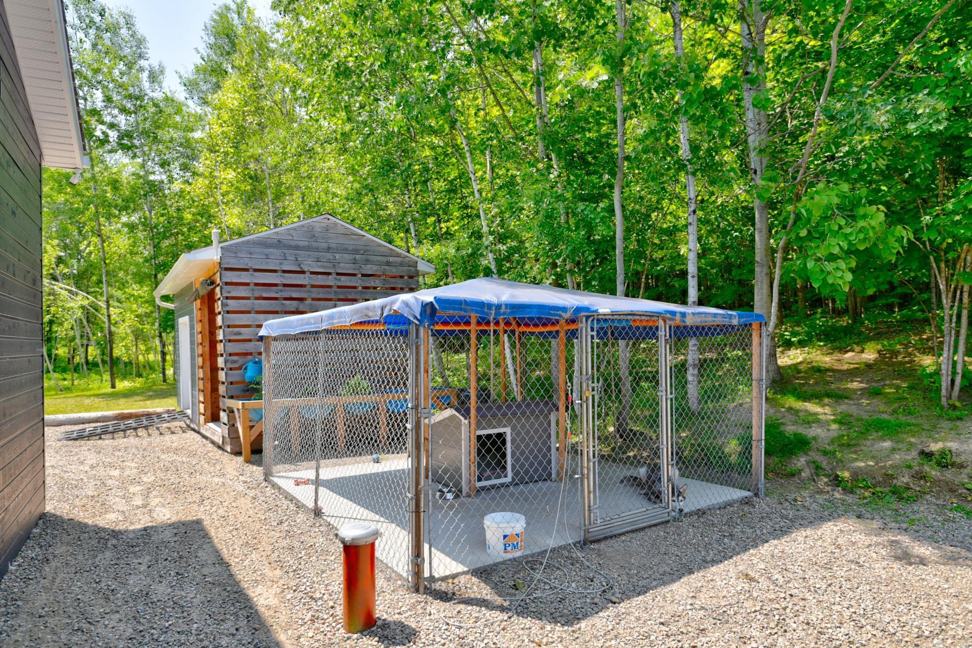 









1325


Ch. Mondor

,
Saint-Damien,




QC
J0K2E0

