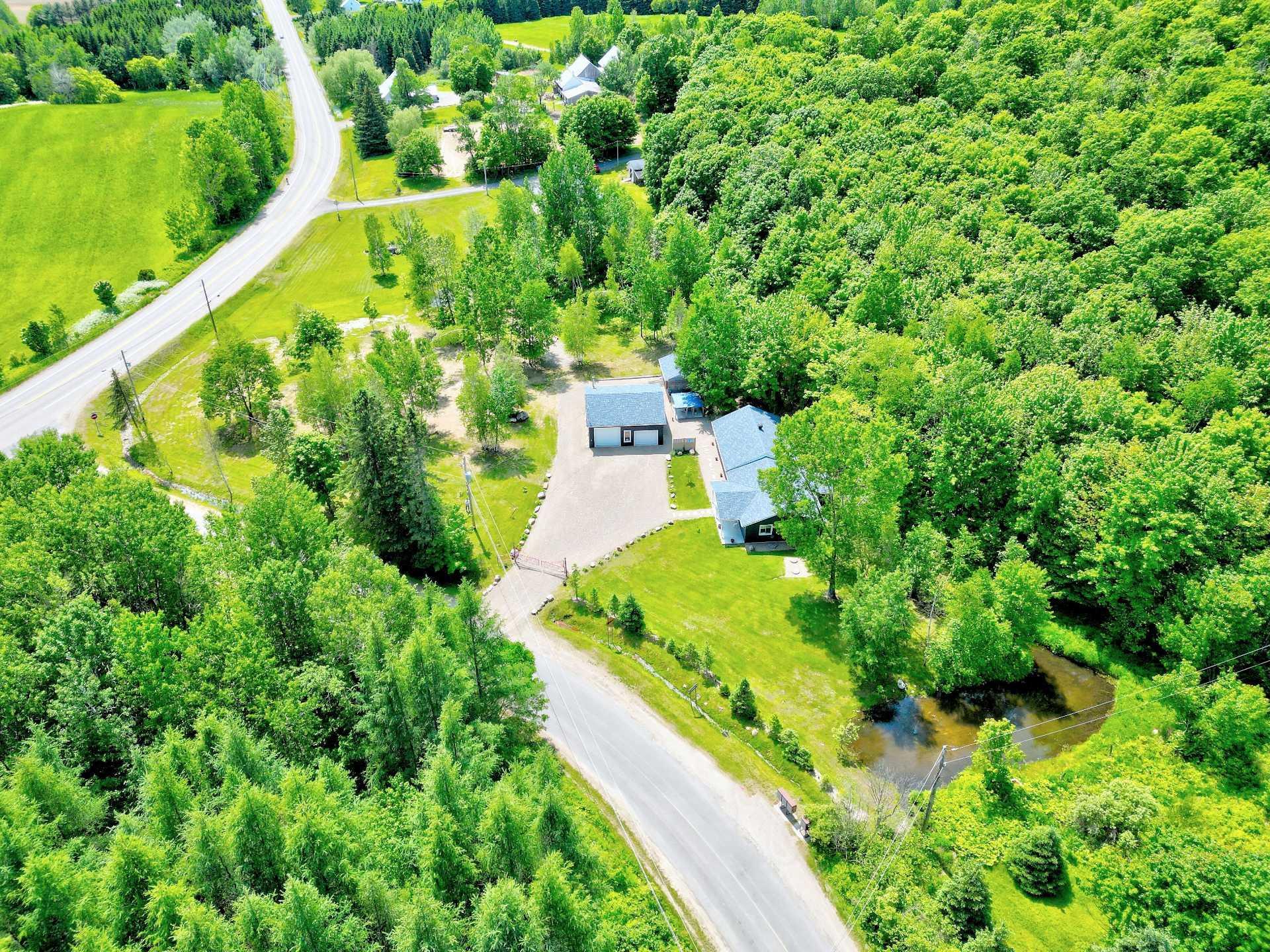 









1325


Ch. Mondor

,
Saint-Damien,




QC
J0K2E0


